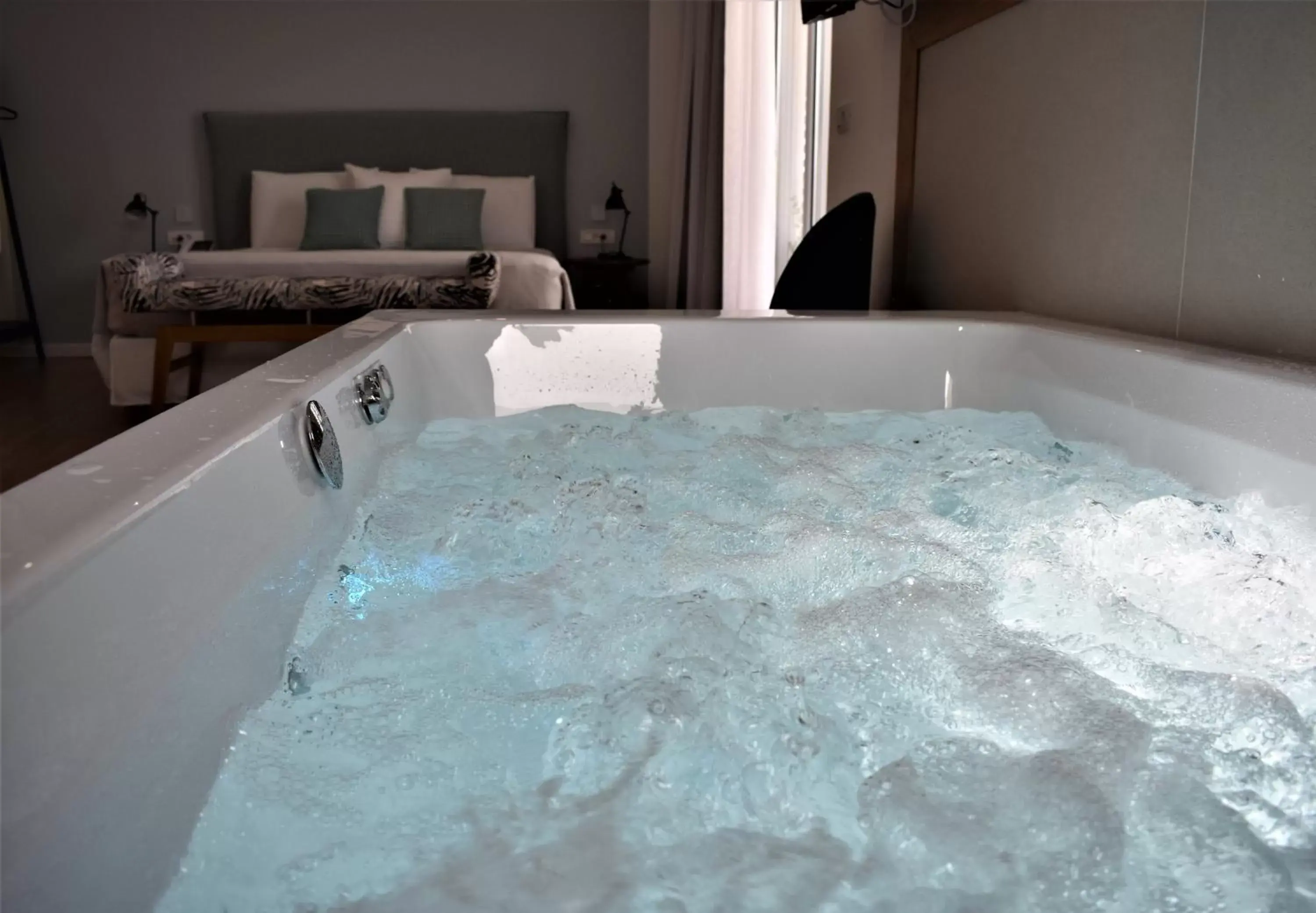 Deluxe Suite with Spa Bath in Balance Hotel Deluxe Suite with Spa Bath in Balance Hotel