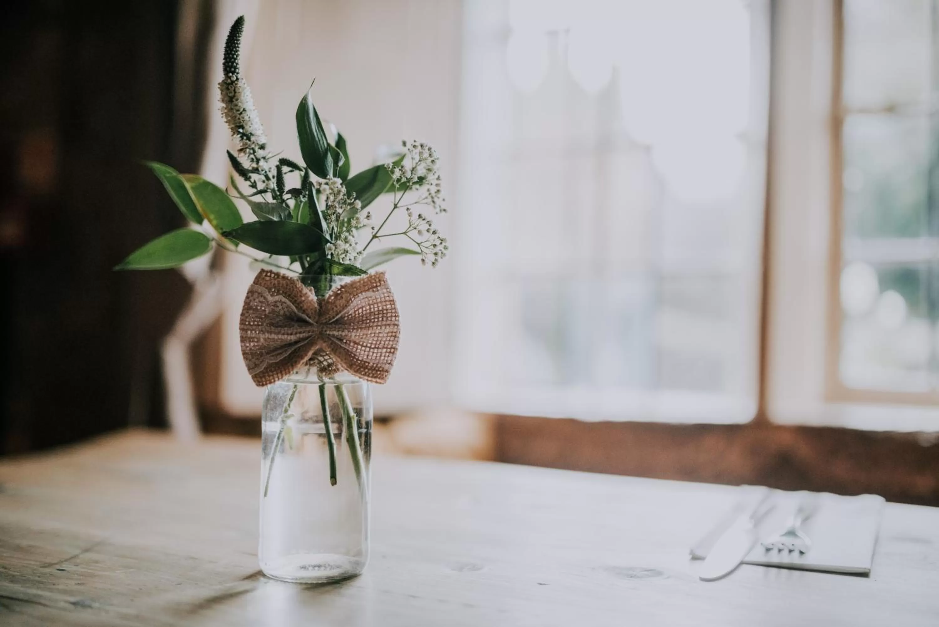 Restaurant/places to eat in The Falkland Arms