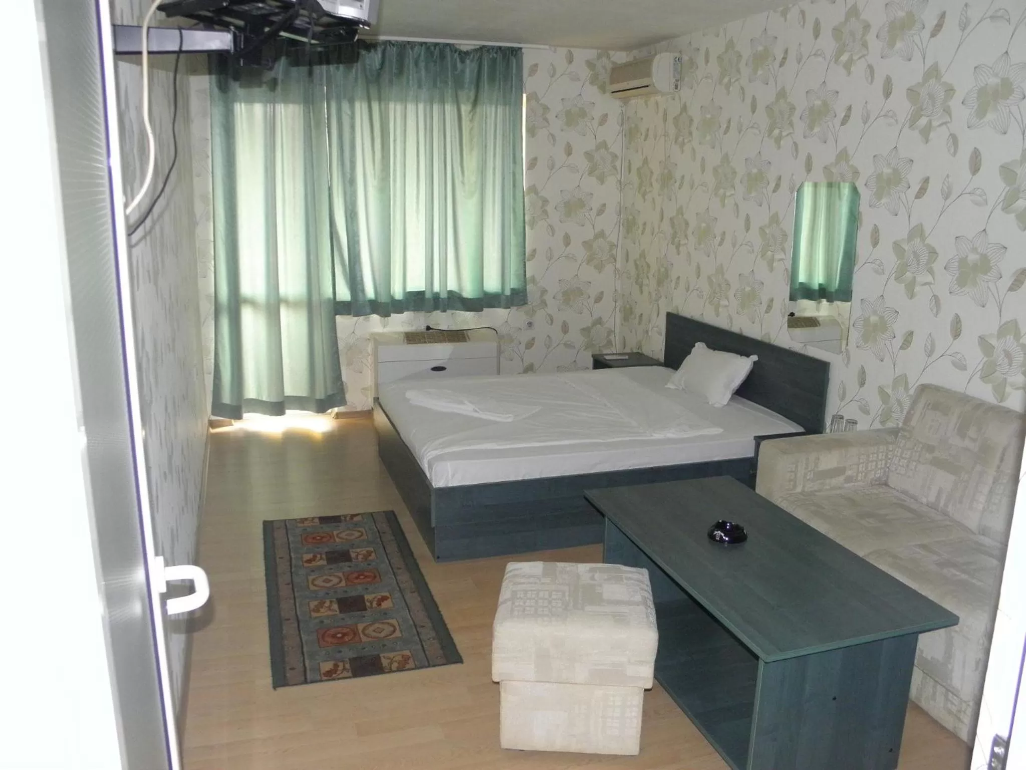 Photo of the whole room, Bathroom in Hotel Pilevski
