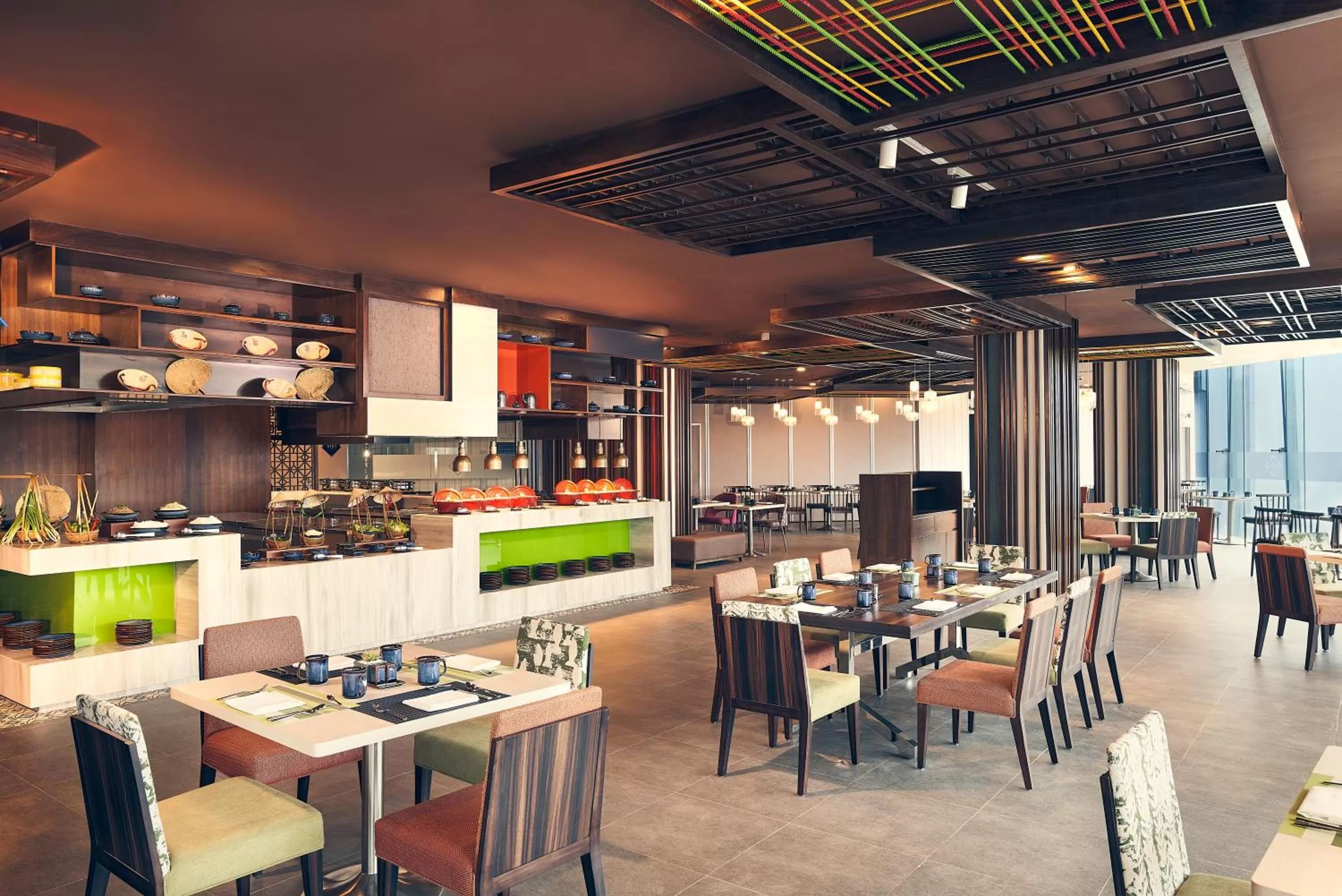 Restaurant/places to eat in Novotel Hanoi Thai Ha