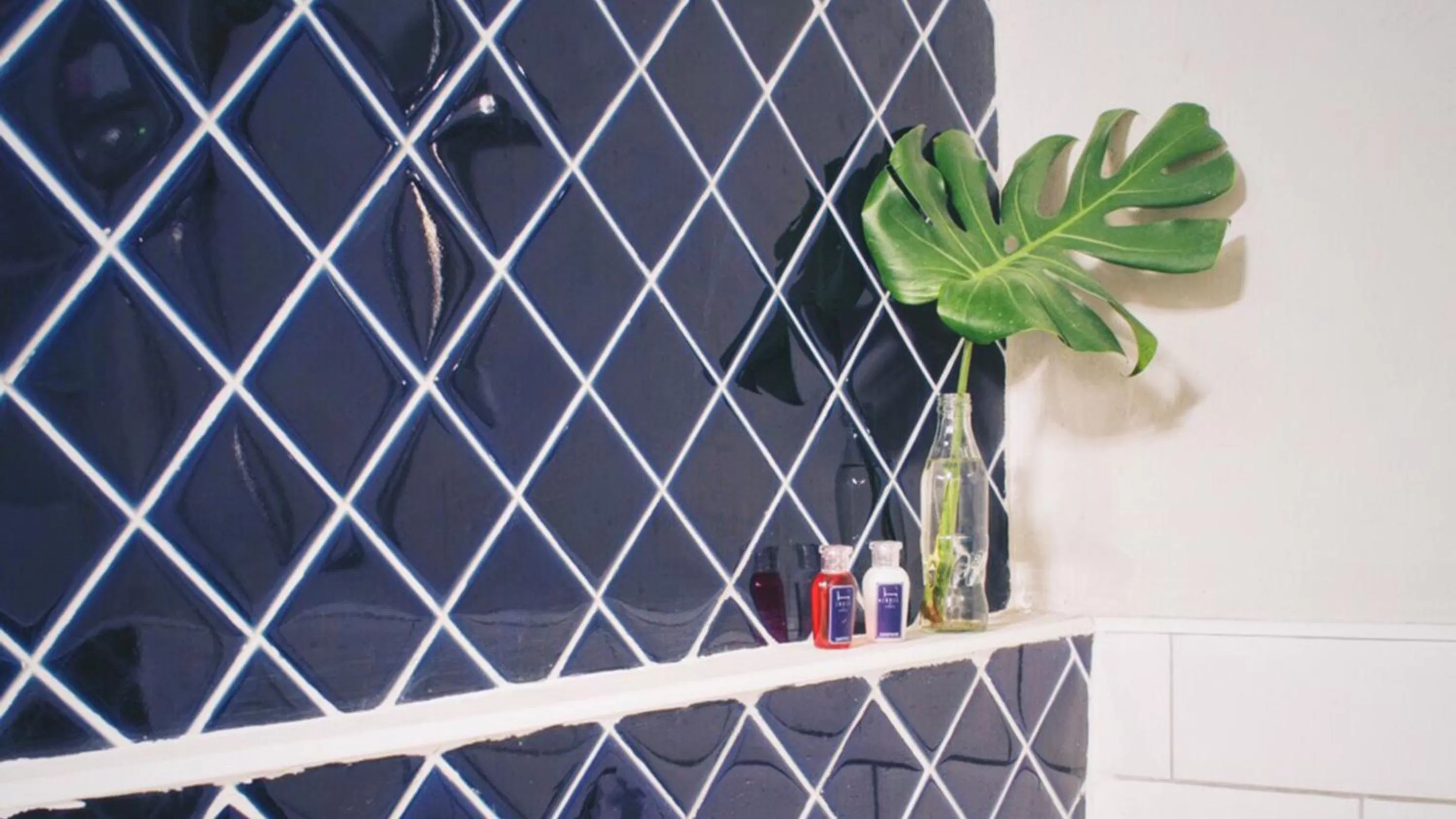 Bathroom in Indiego Space