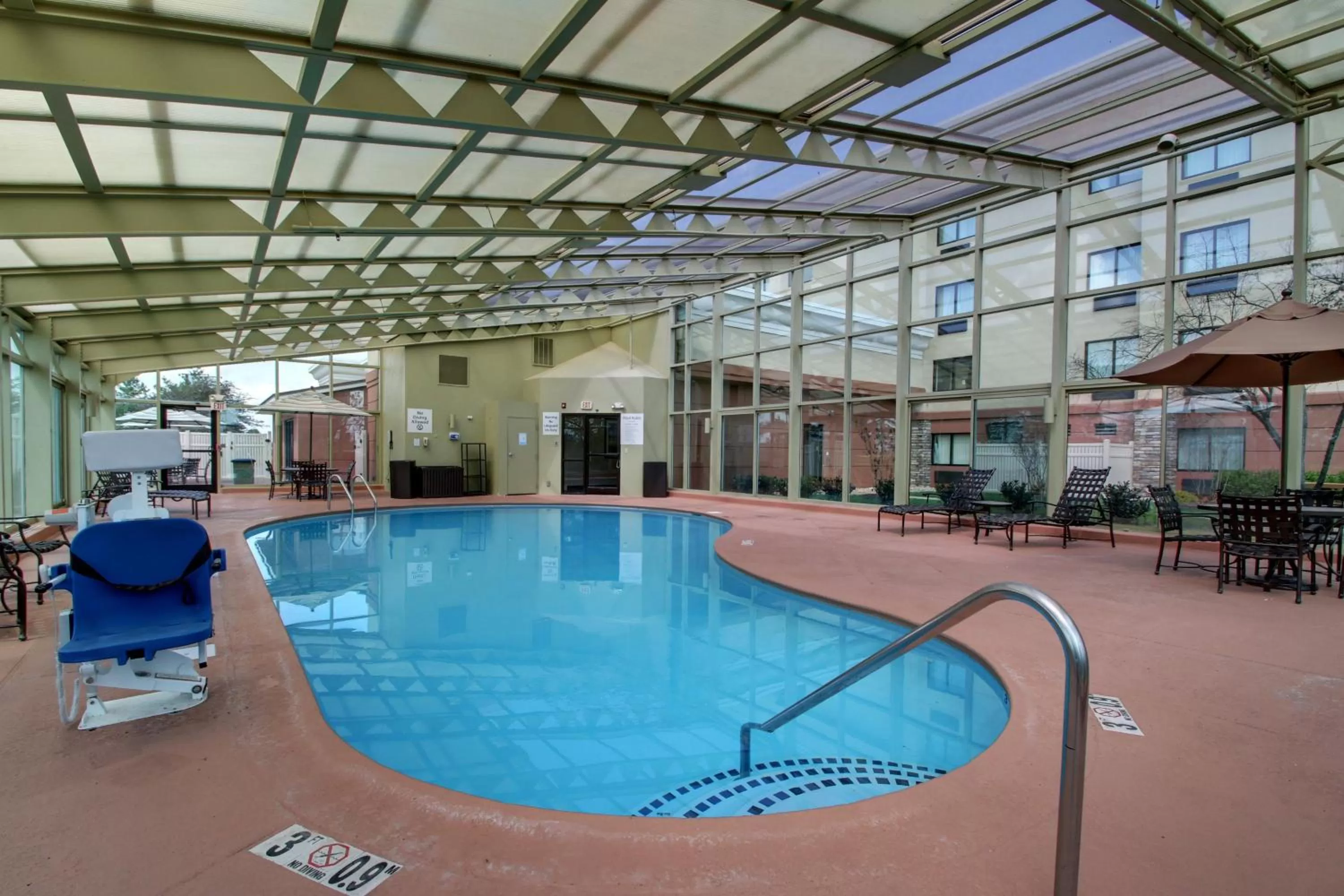 Swimming pool in Holiday Inn Express Hotel Fort Campbell-Oak Grove by IHG