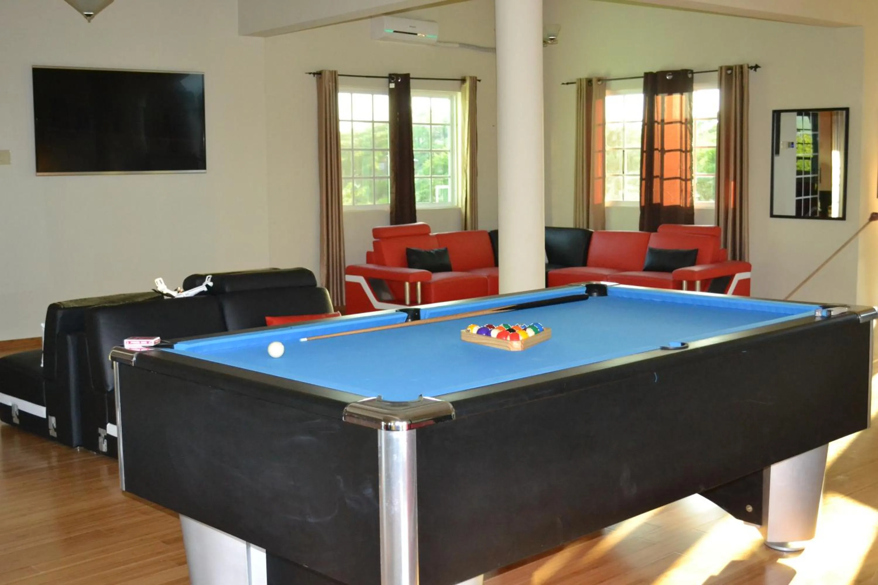Day, Billiards in Skyblue Resort Negril
