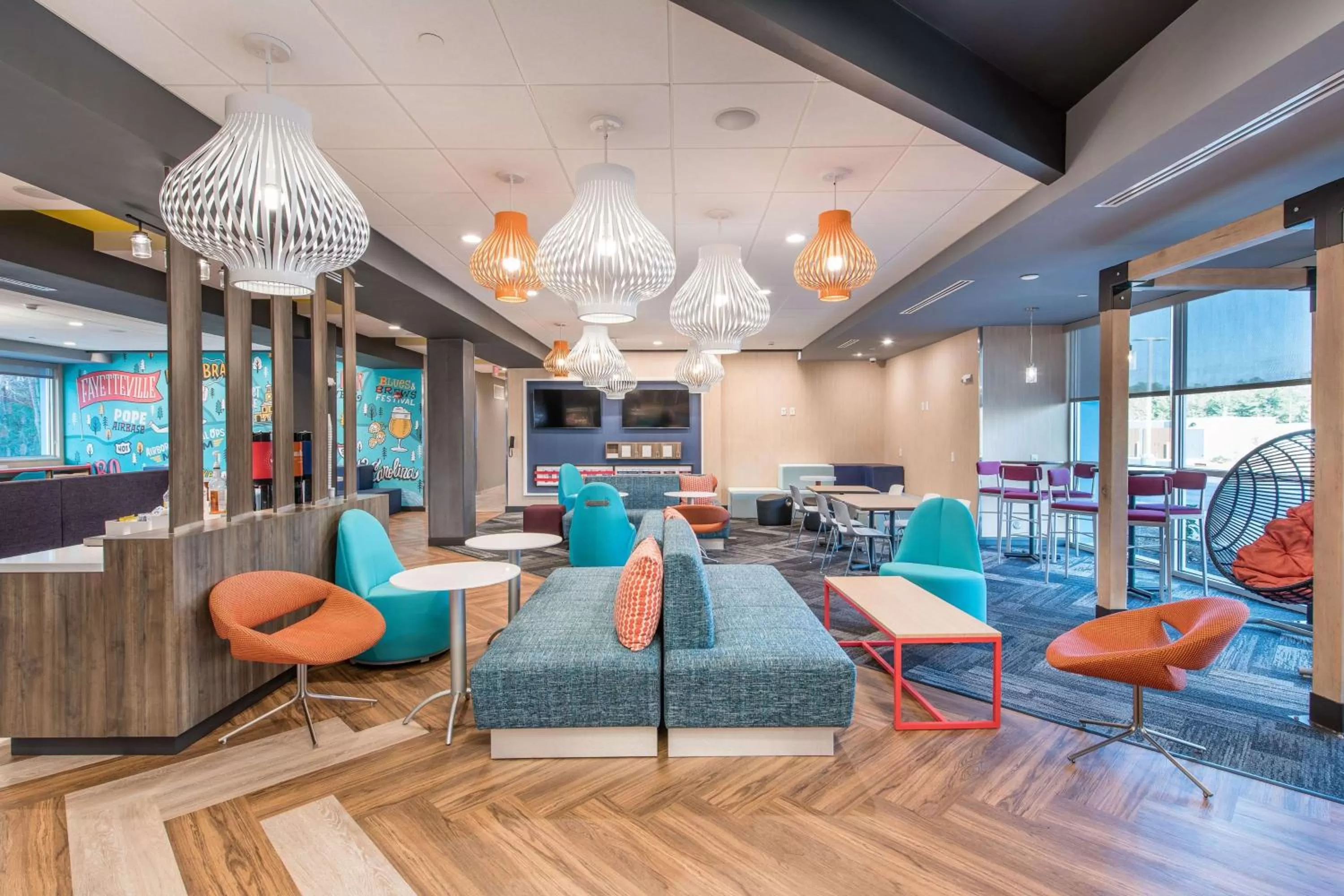 Lobby or reception in Tru by Hilton Fayetteville I-95