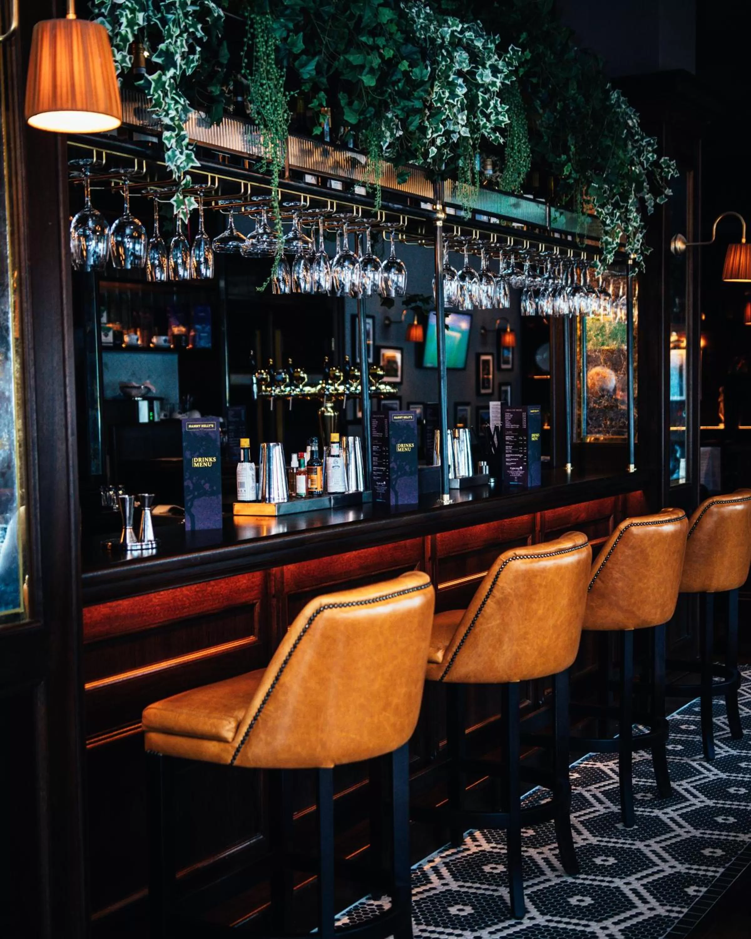 Lounge or bar in The Parkview Hotel