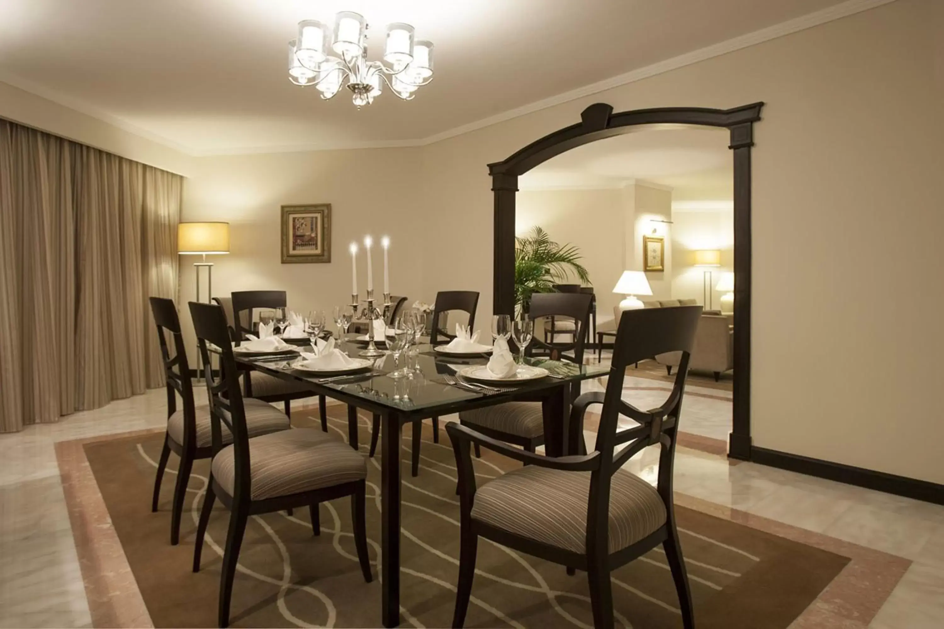 Amiri Suite with Private Jacuzzi - 20% discount on F&B and 30% discount on Spa in Danat Al Ain Resort Amiri Suite with Private Jacuzzi - 20% discount on F&B and 30% discount on Spa in Danat Al Ain Resort