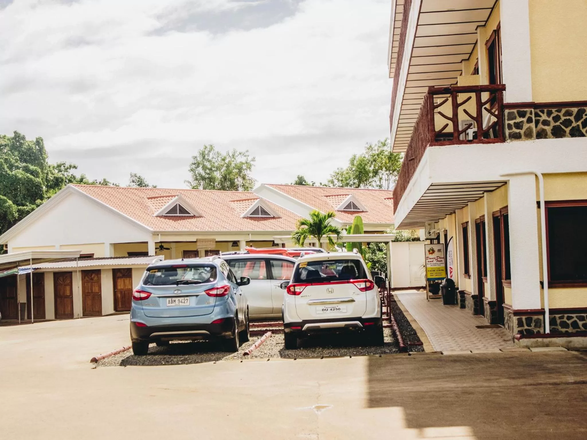 Property Building in Jugalis Hotel and Restaurant