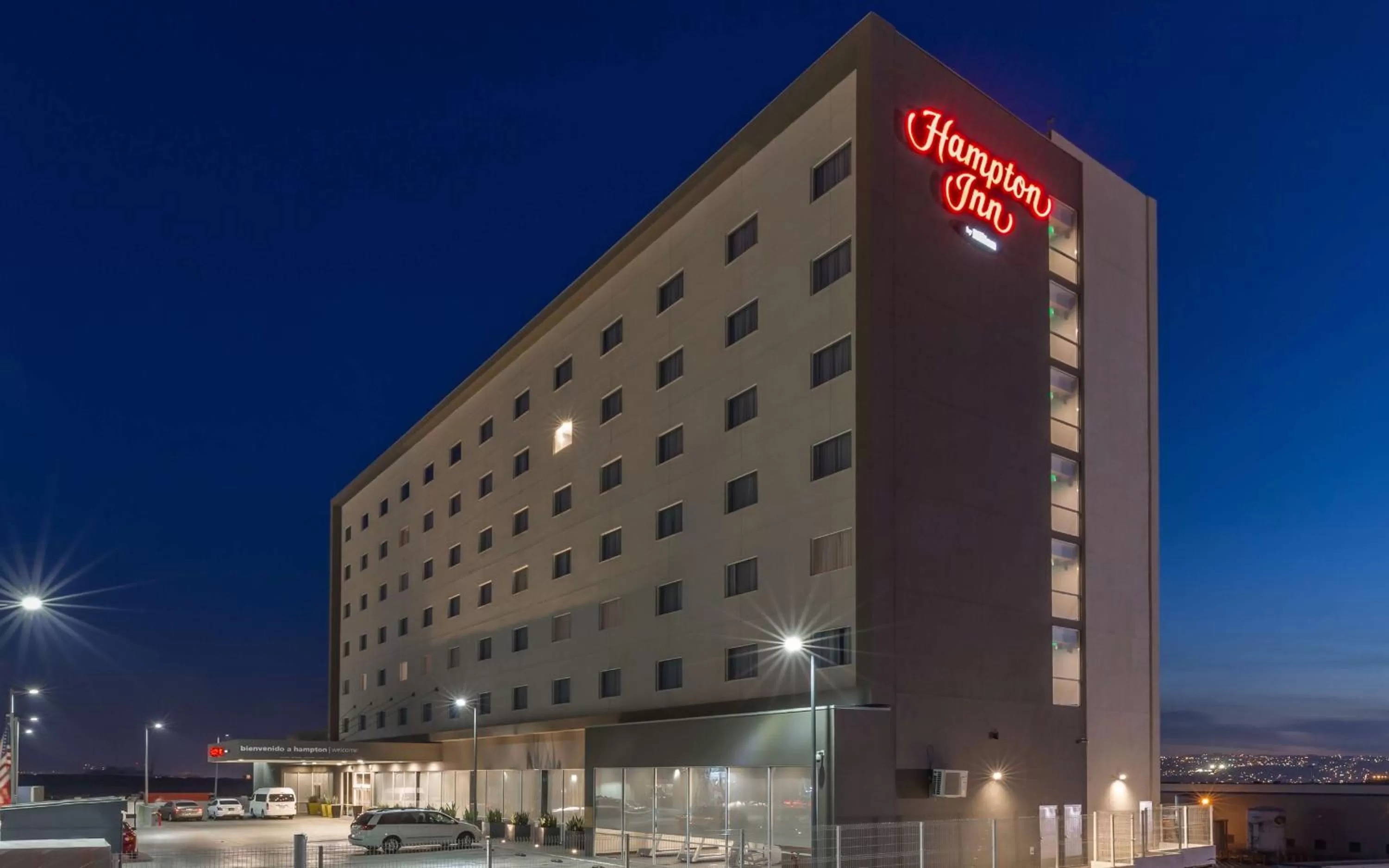 Property building in Hampton Inn By Hilton Tijuana