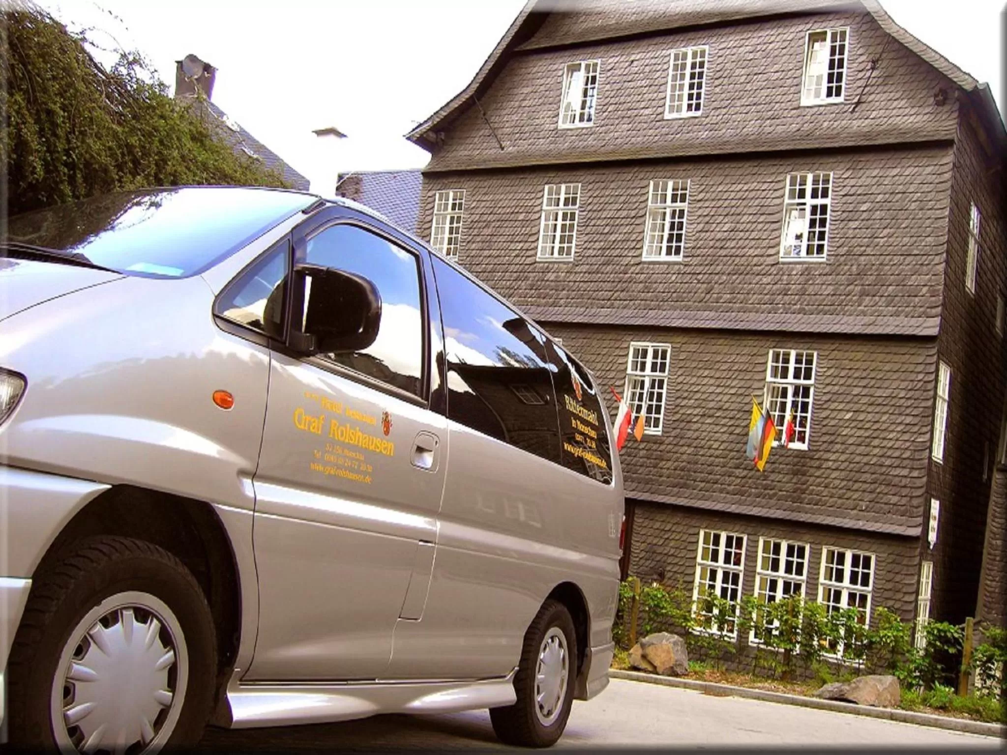 Facade/entrance in Hotel Graf Rolshausen