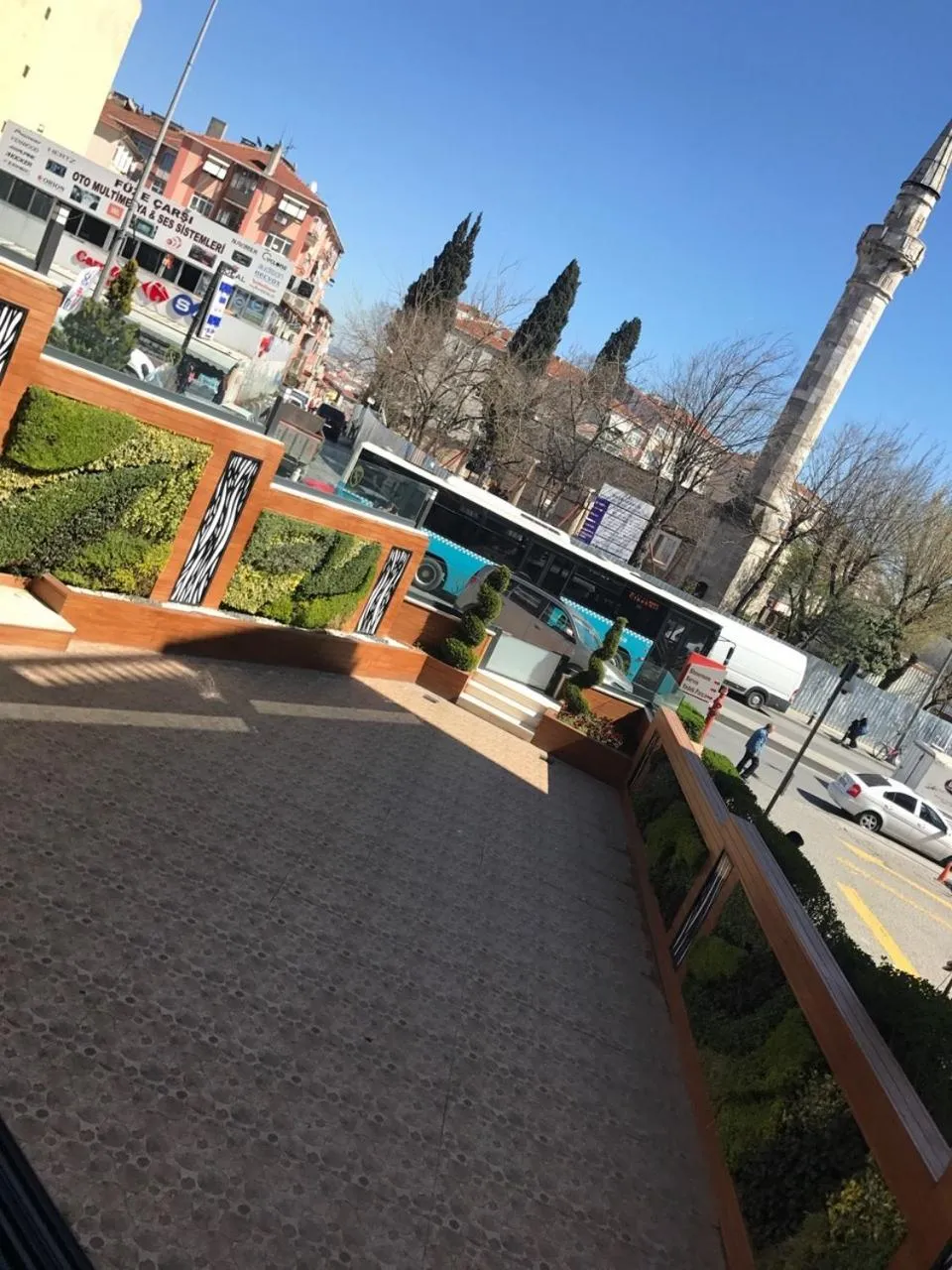 Facade/entrance in Hanna Hotel