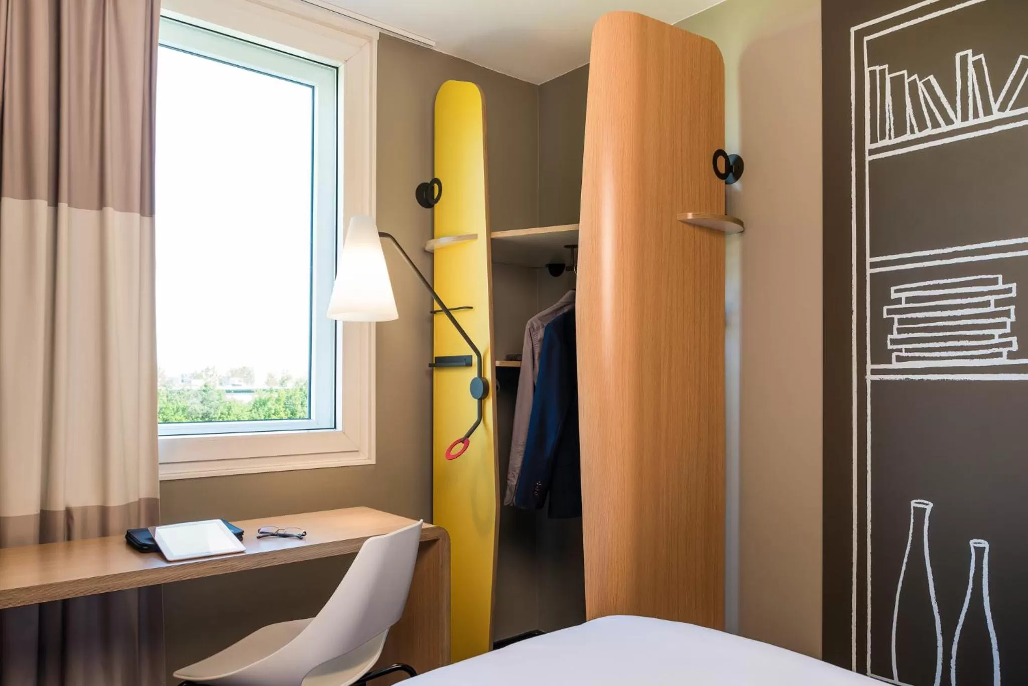 Photo of the whole room, Bed in ibis Jerusalem city Center - An AccorHotels Brand