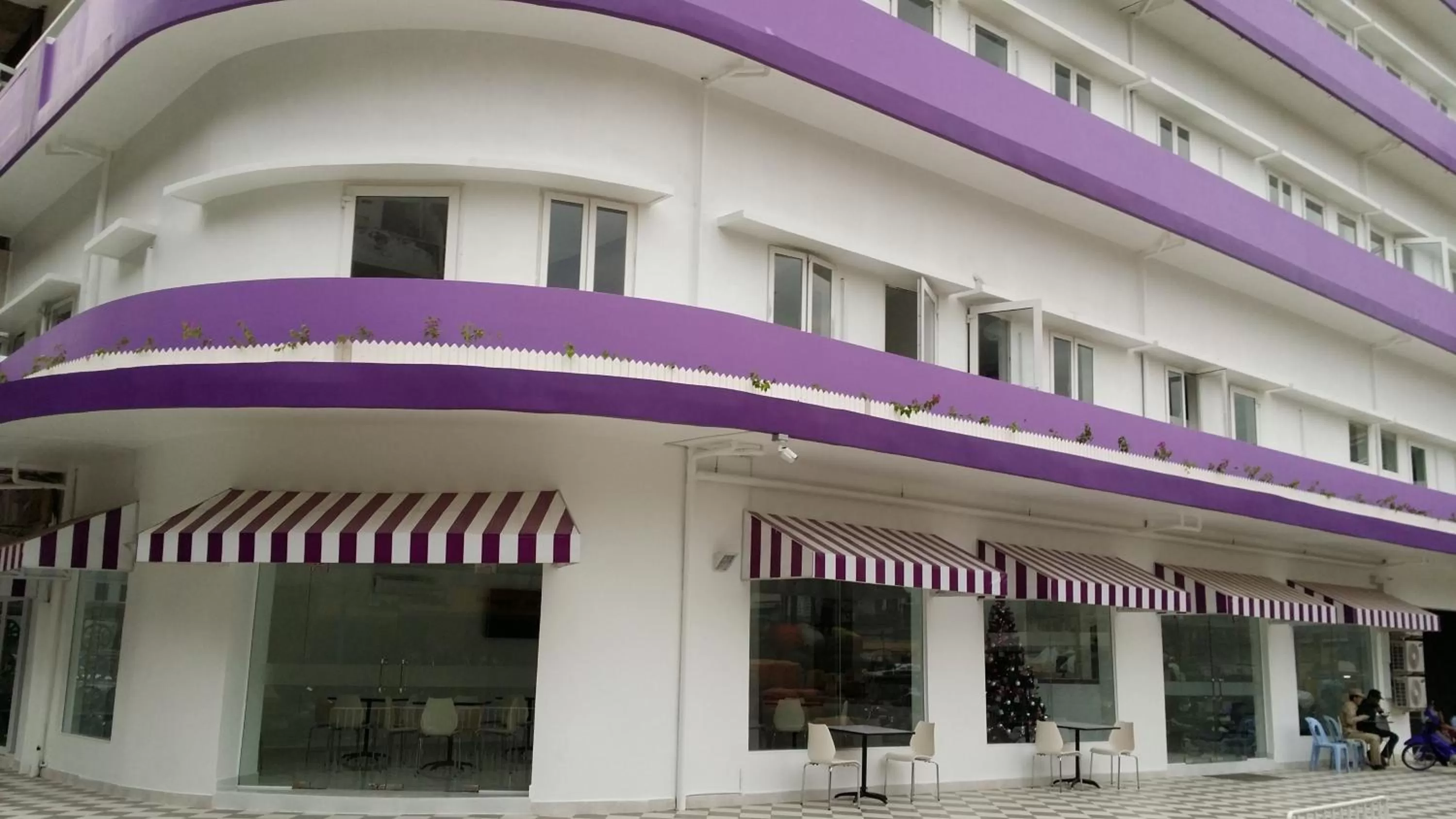 Property Building in Hotel Zing Phnom Penh