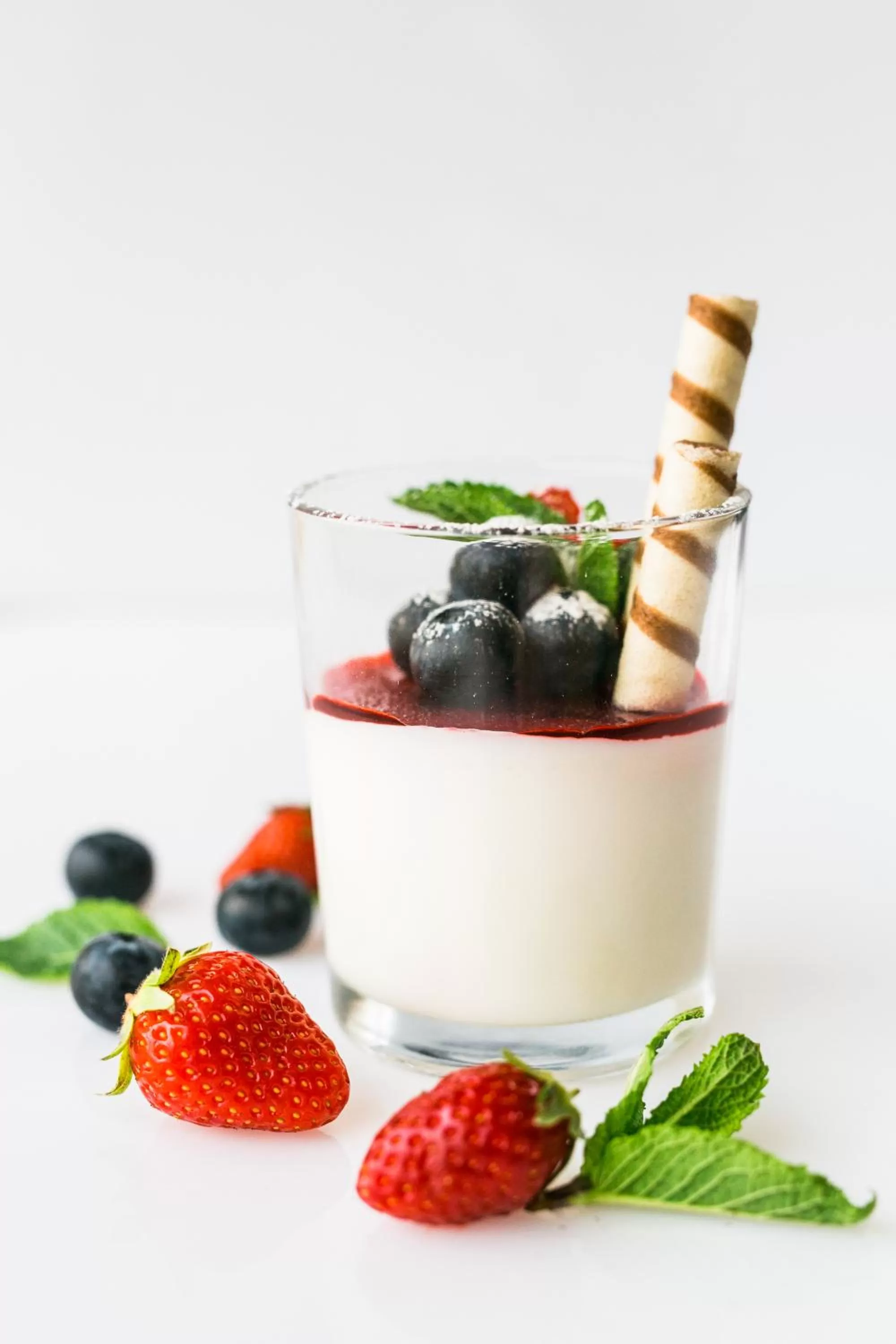 Food in Hotel & Spa NEMO with dolphins