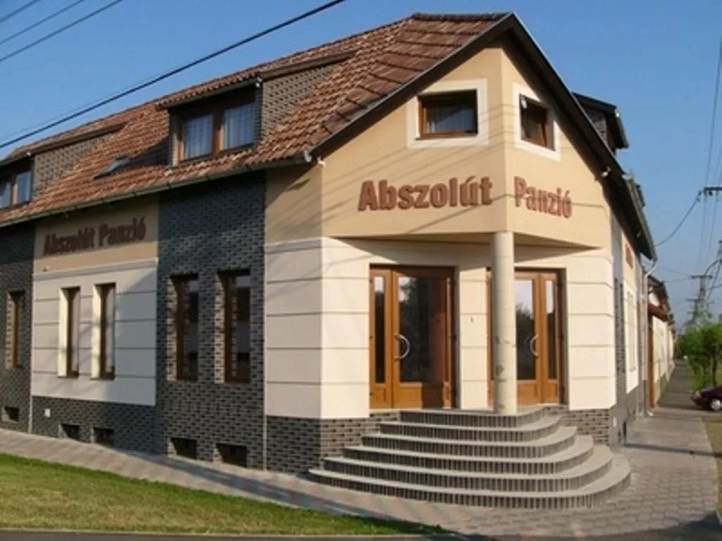 Facade/entrance, Property Building in Abszolút Hotel és Panzió