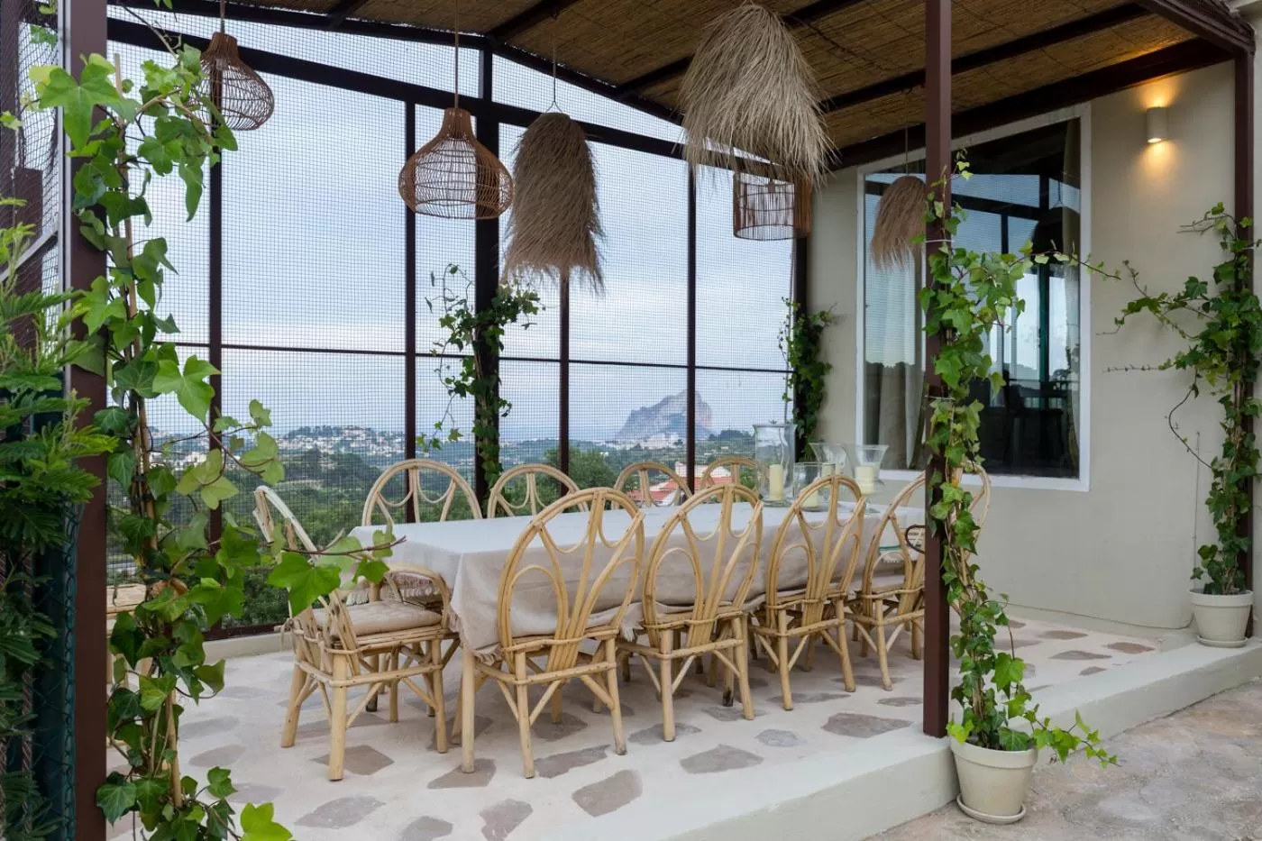 Restaurant/Places to Eat in Villa Riu Blanc