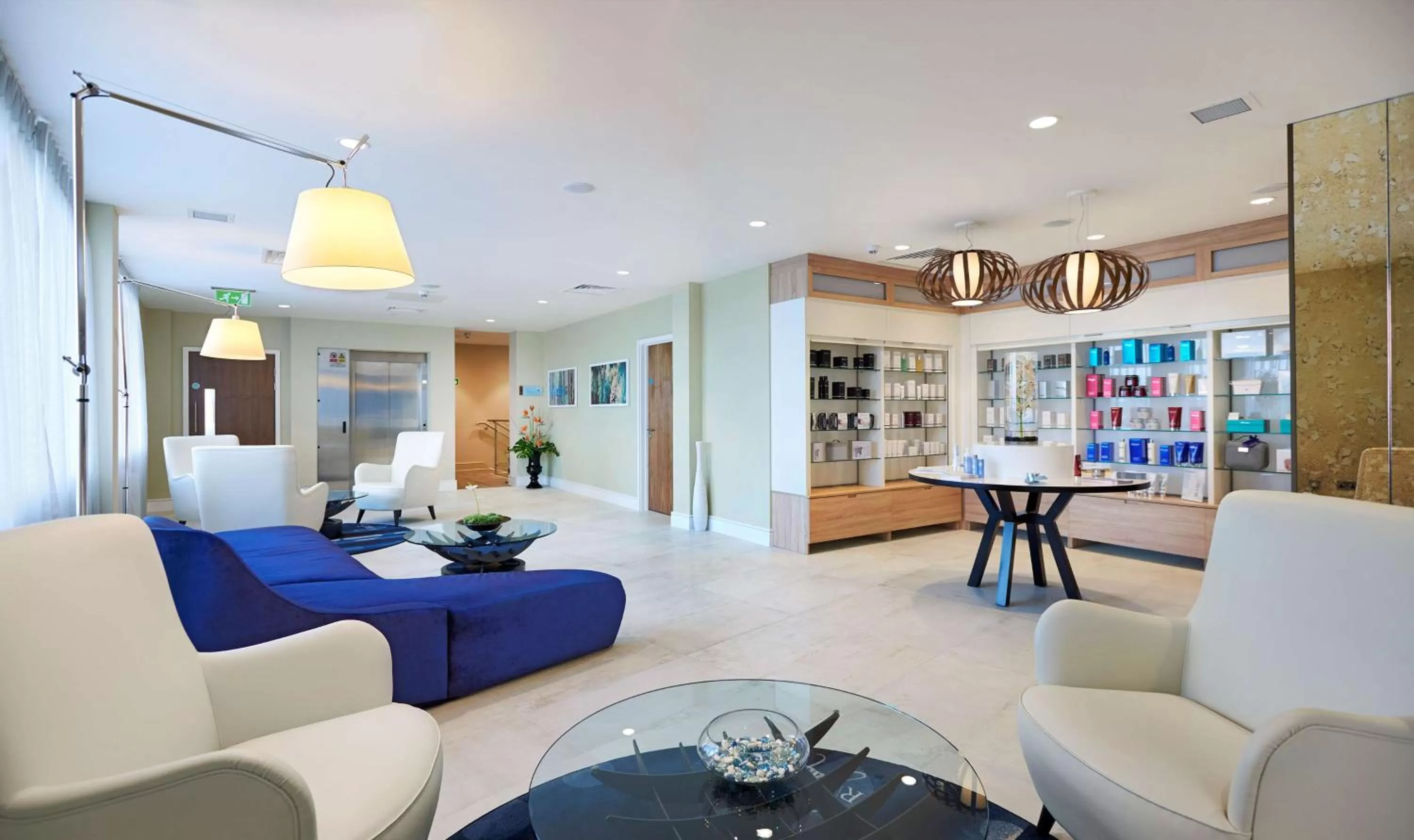 Lounge or bar in Hilton Southampton - Utilita Bowl