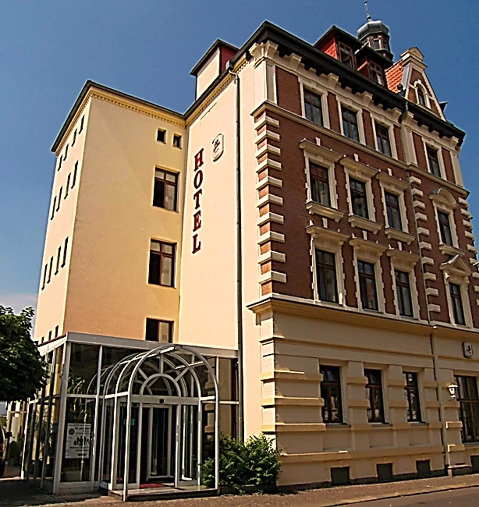 Property building in Hotel Merseburger Hof