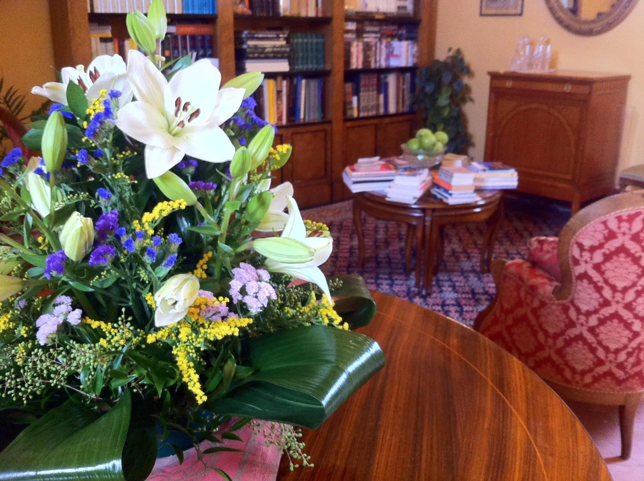 Communal lounge/ TV room in La Locanda Di San Francesco