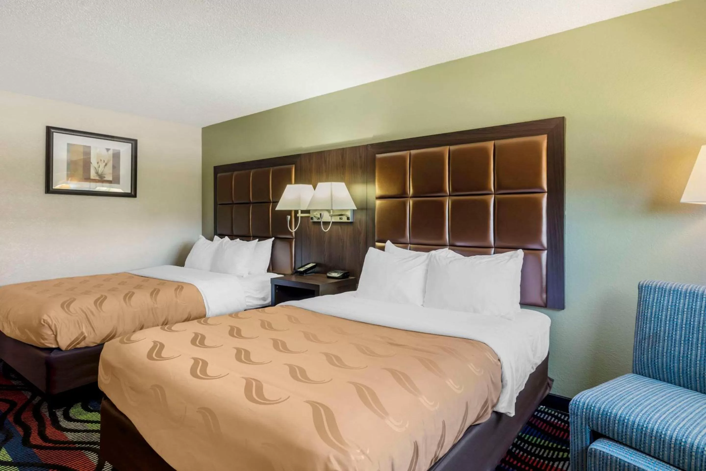 Executive Queen Room - Non-Smoking in Quality Inn Cookeville