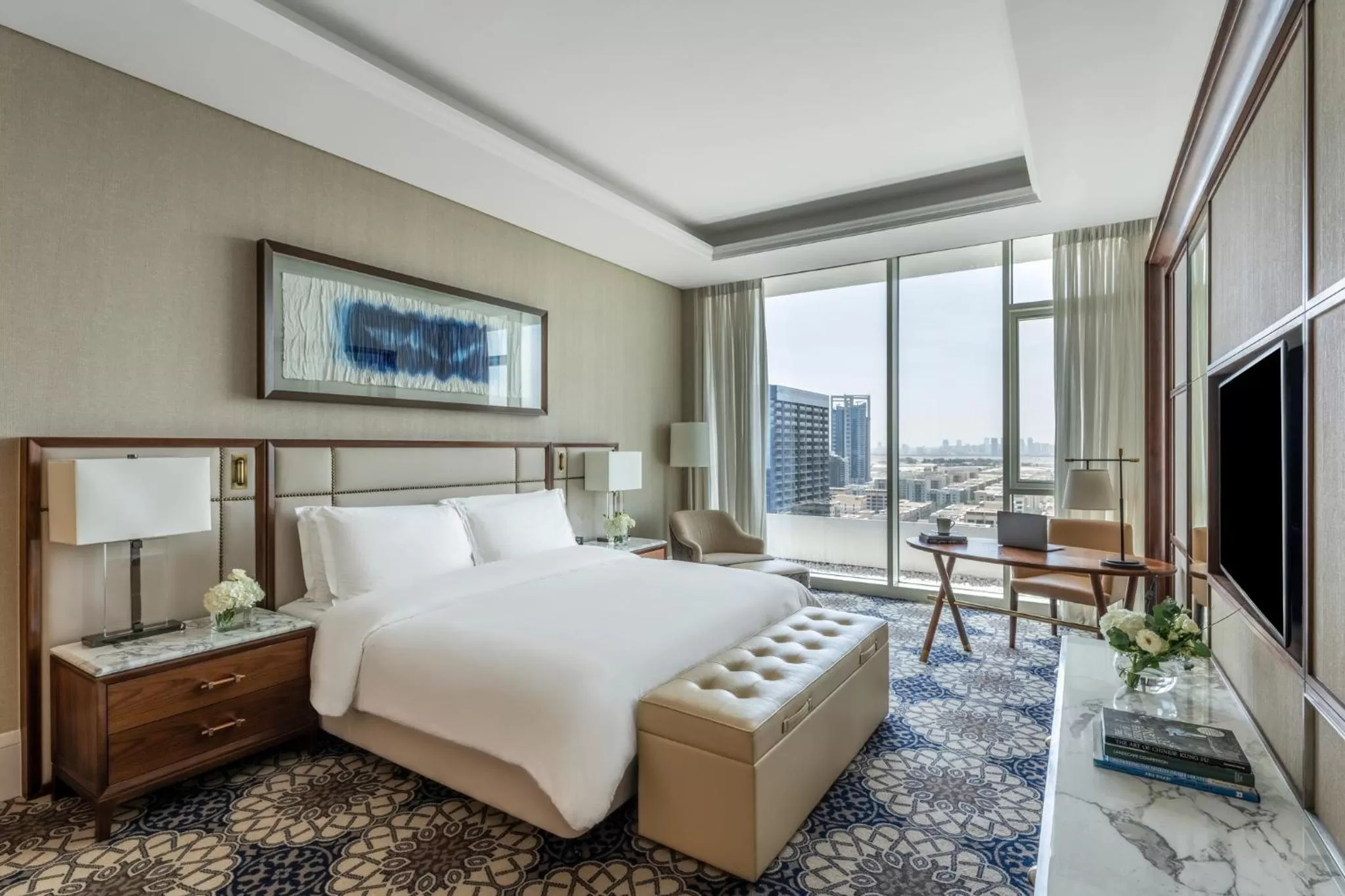 Seating area, Bed in Grand Plaza Mövenpick Media City