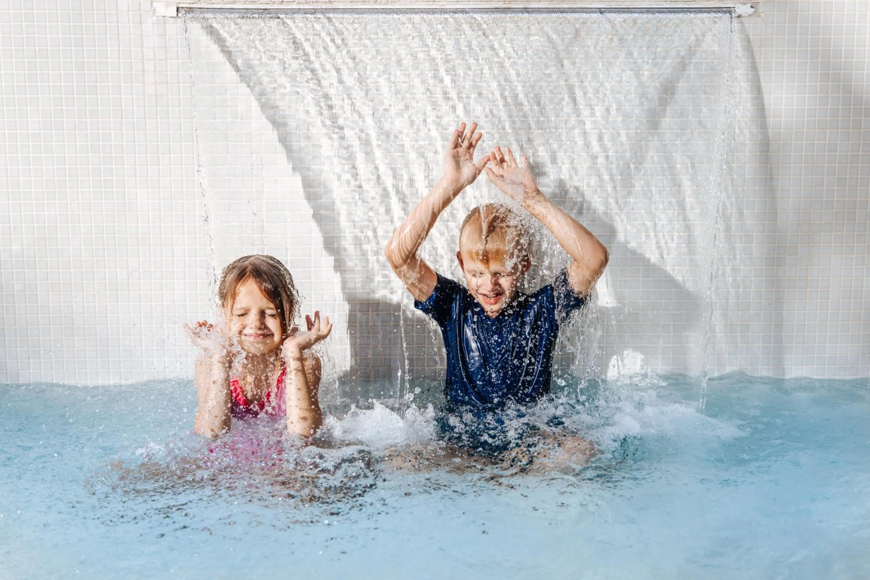 Swimming pool in Maani Muscat Hotel & Apartments