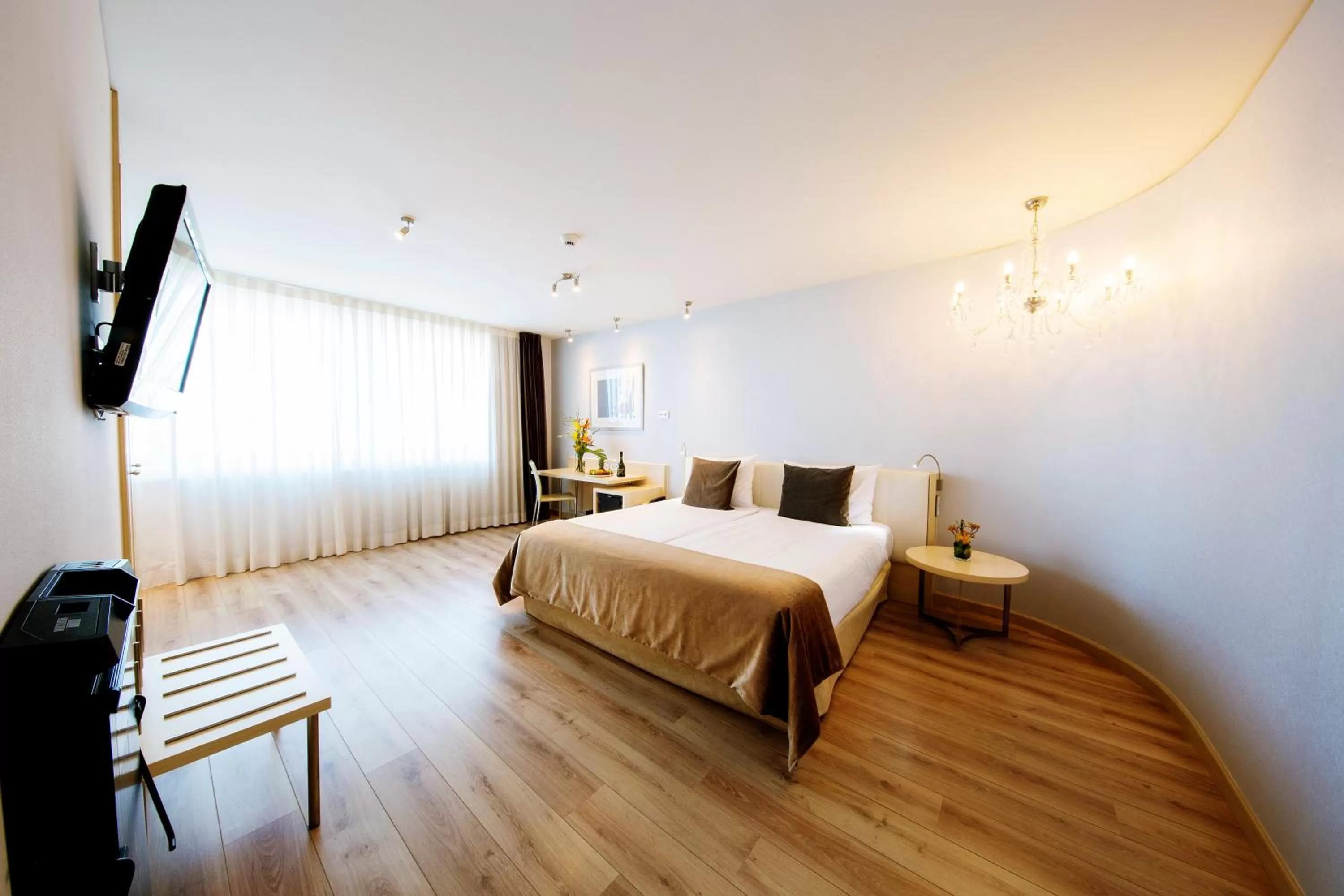 Bed in Abba Berlin Hotel