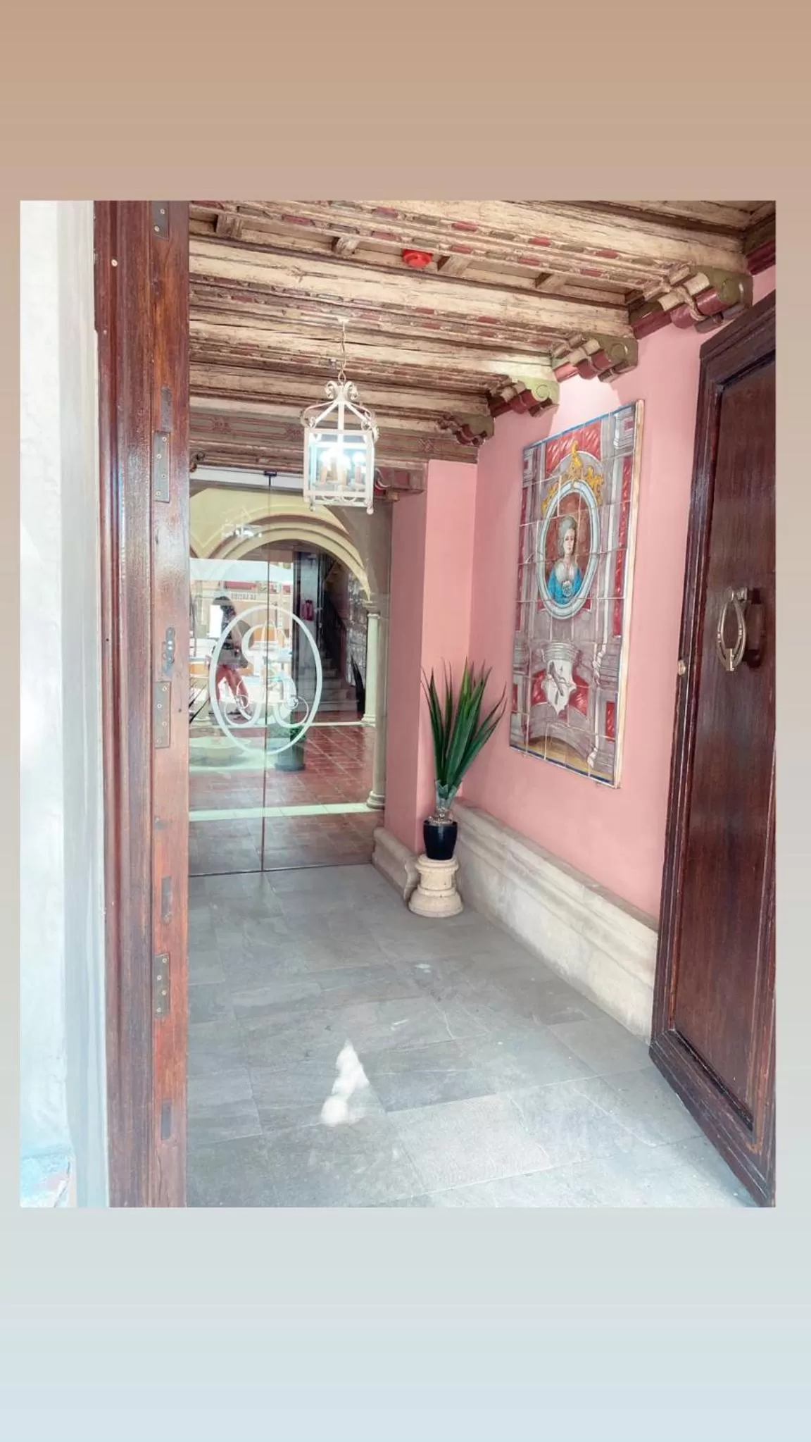 Property building in Sacristia de Santa Ana