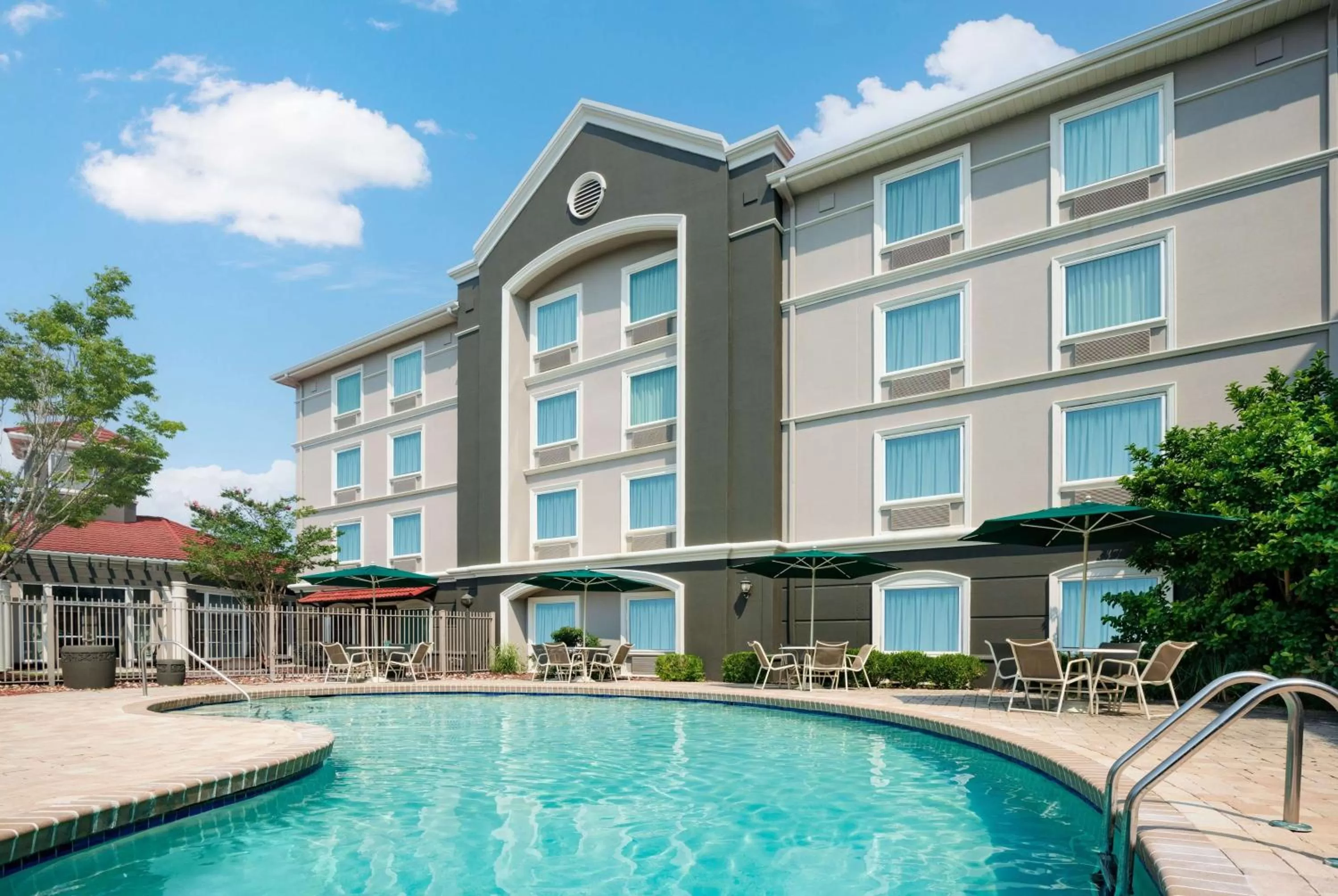 Pool view in La Quinta by Wyndham Myrtle Beach Broadway Area