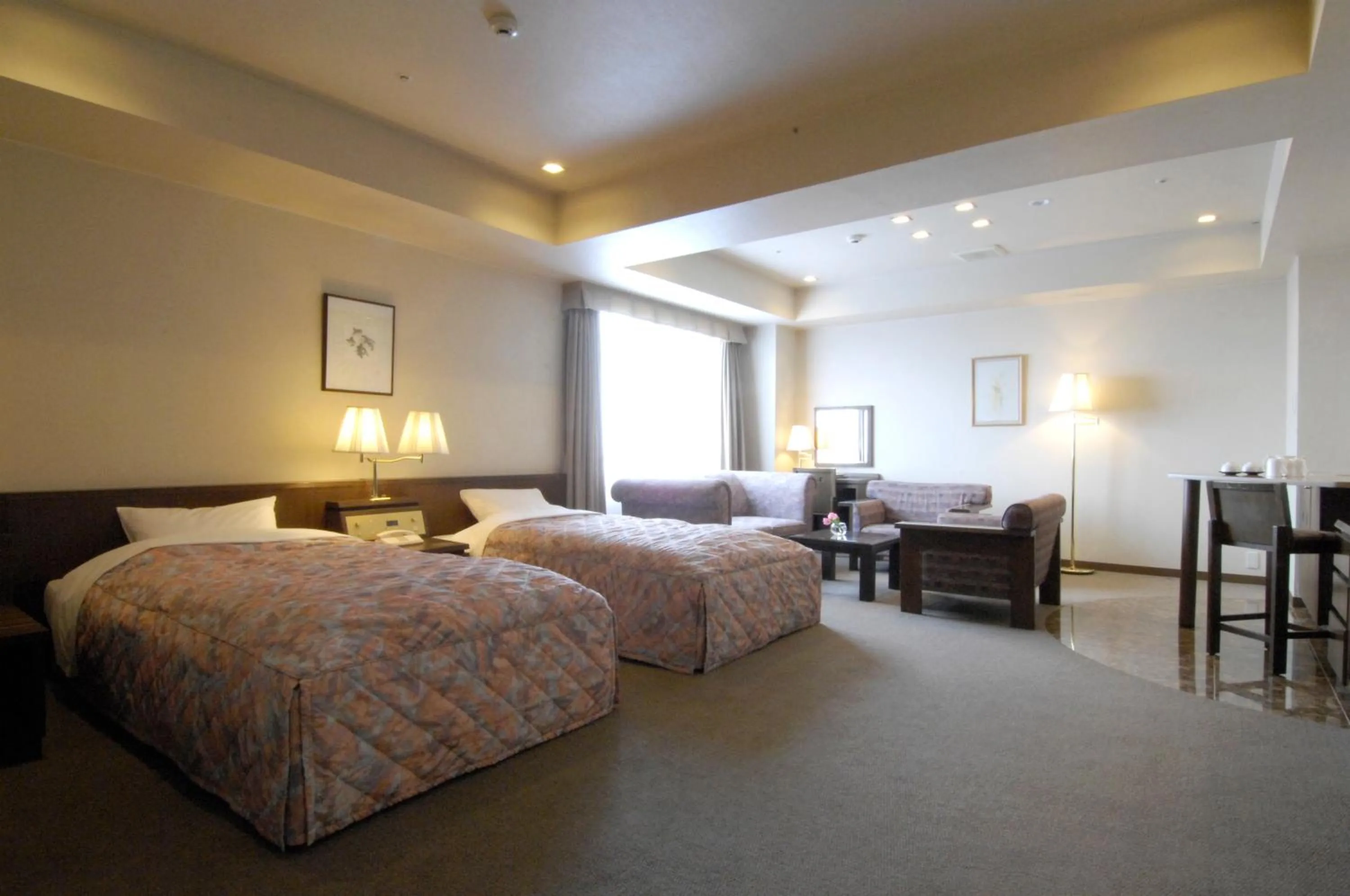 Photo of the whole room, Bed in Karuizawakurabu Hotel 1130 Hewitt Resort