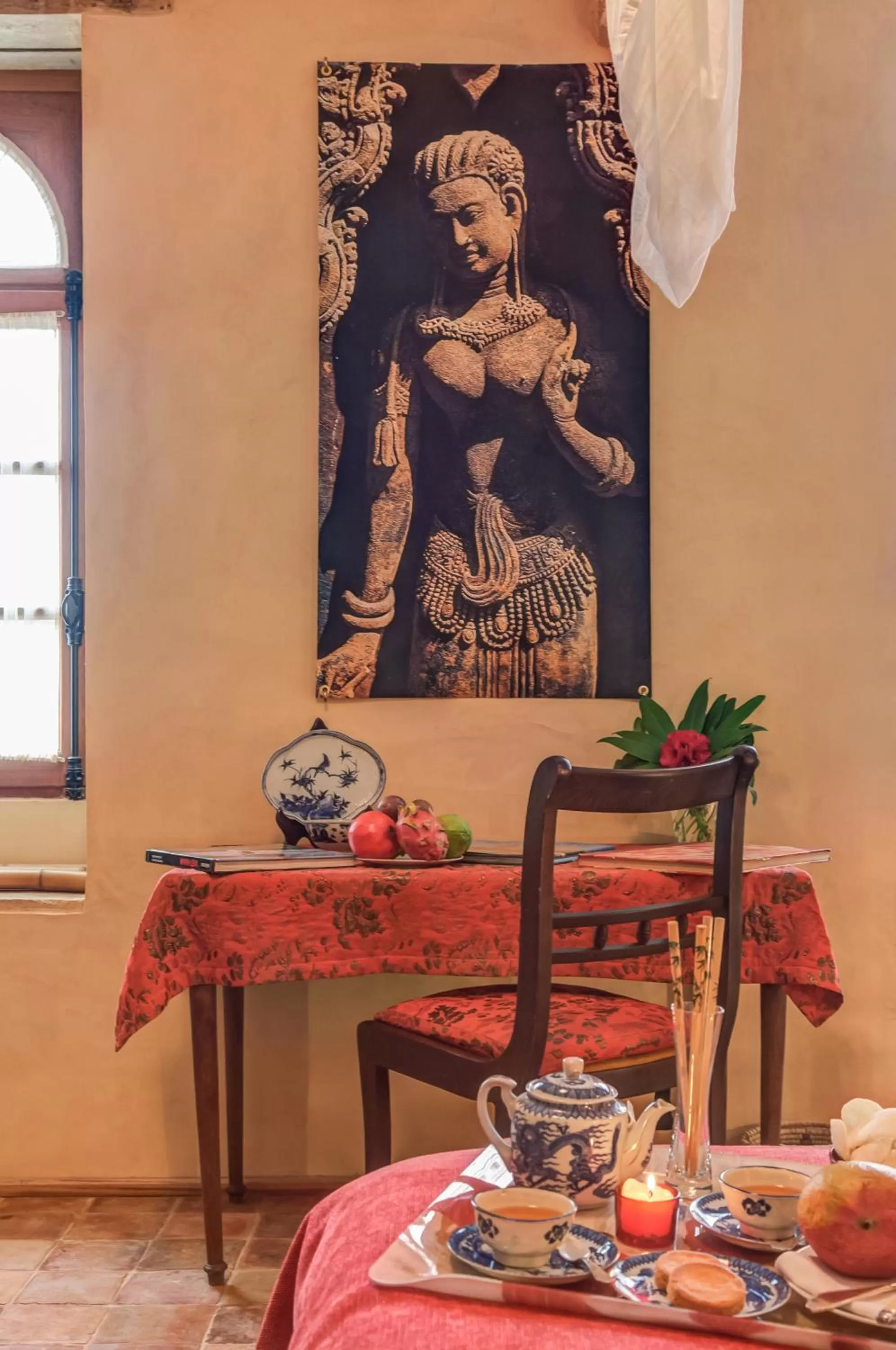 Decorative detail in Hôtel des 4 continents - Le Mans