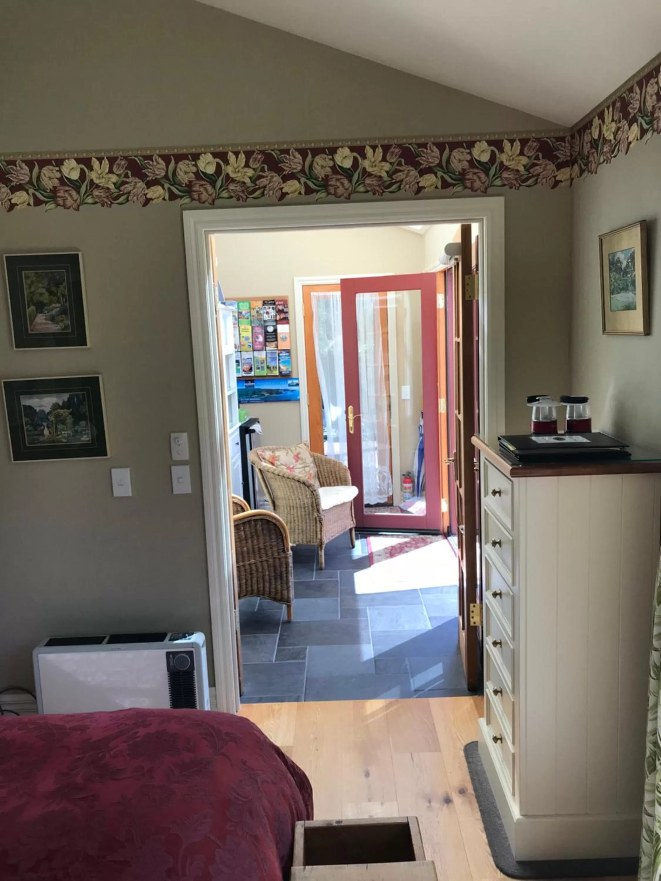 Coffee/tea facilities in Baywick Inn Bed & Breakfast