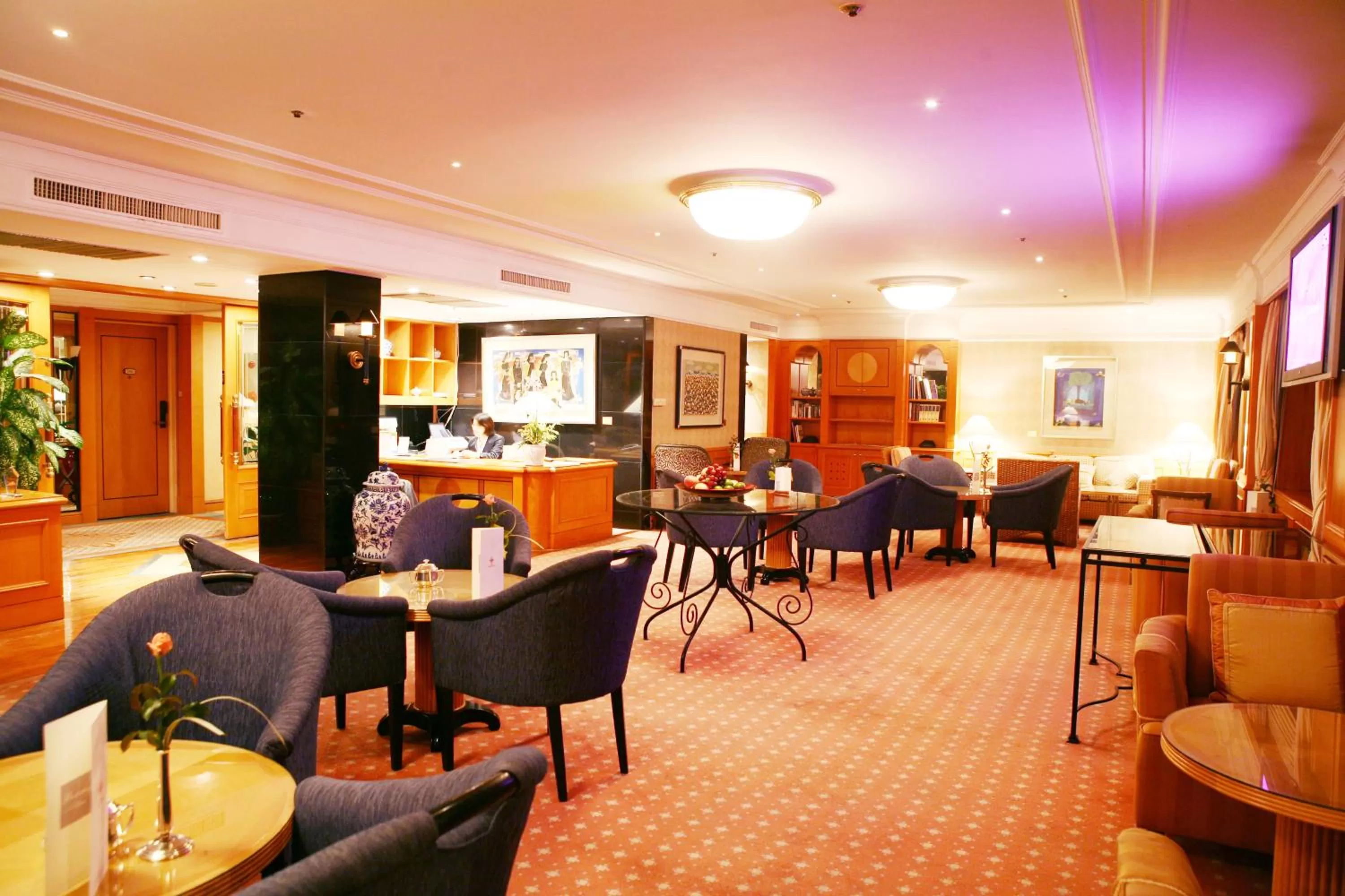 Lounge or bar in Hanoi Daewoo Hotel