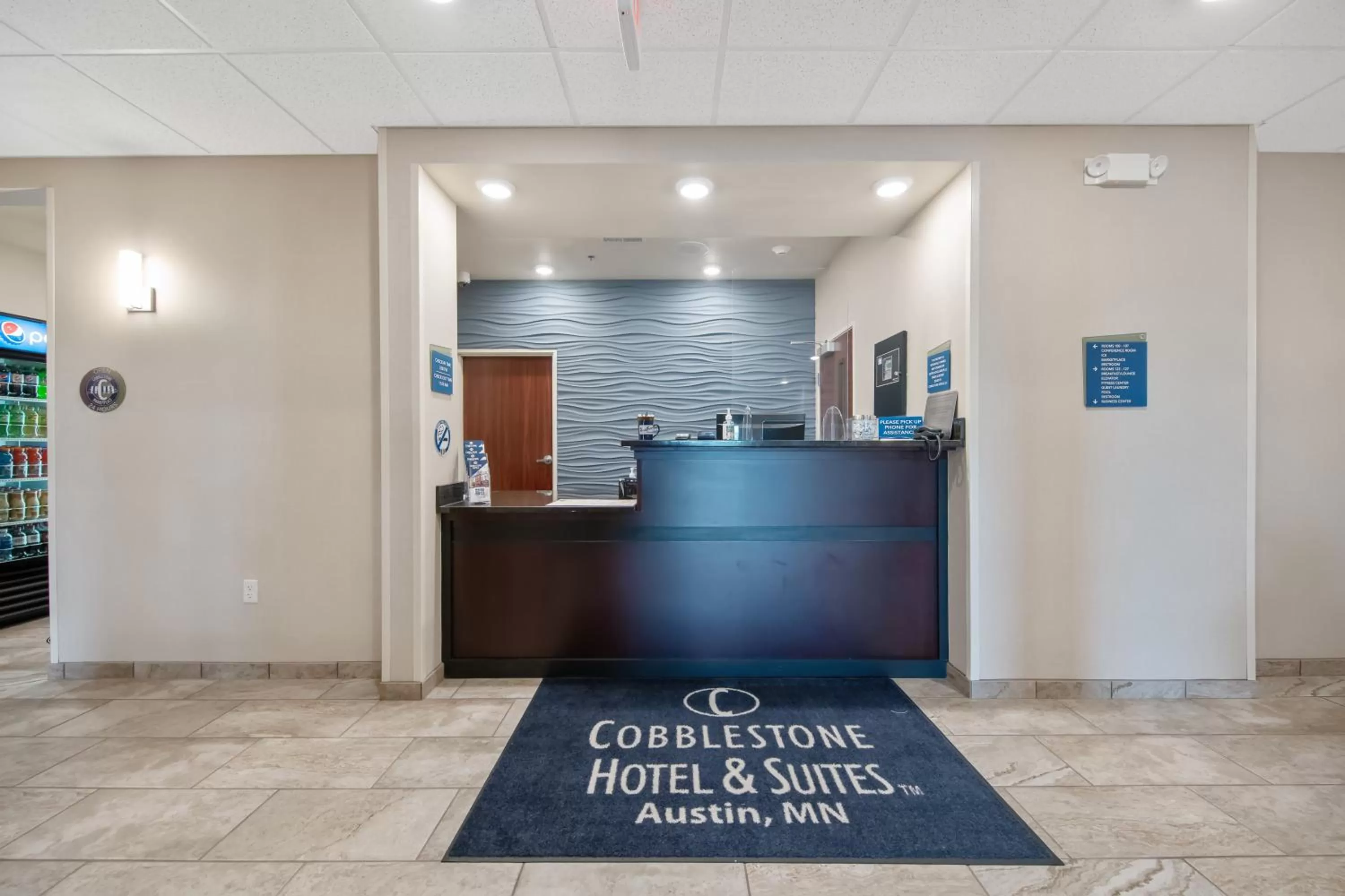 Lobby or reception in Cobblestone Hotel & Suites - Austin