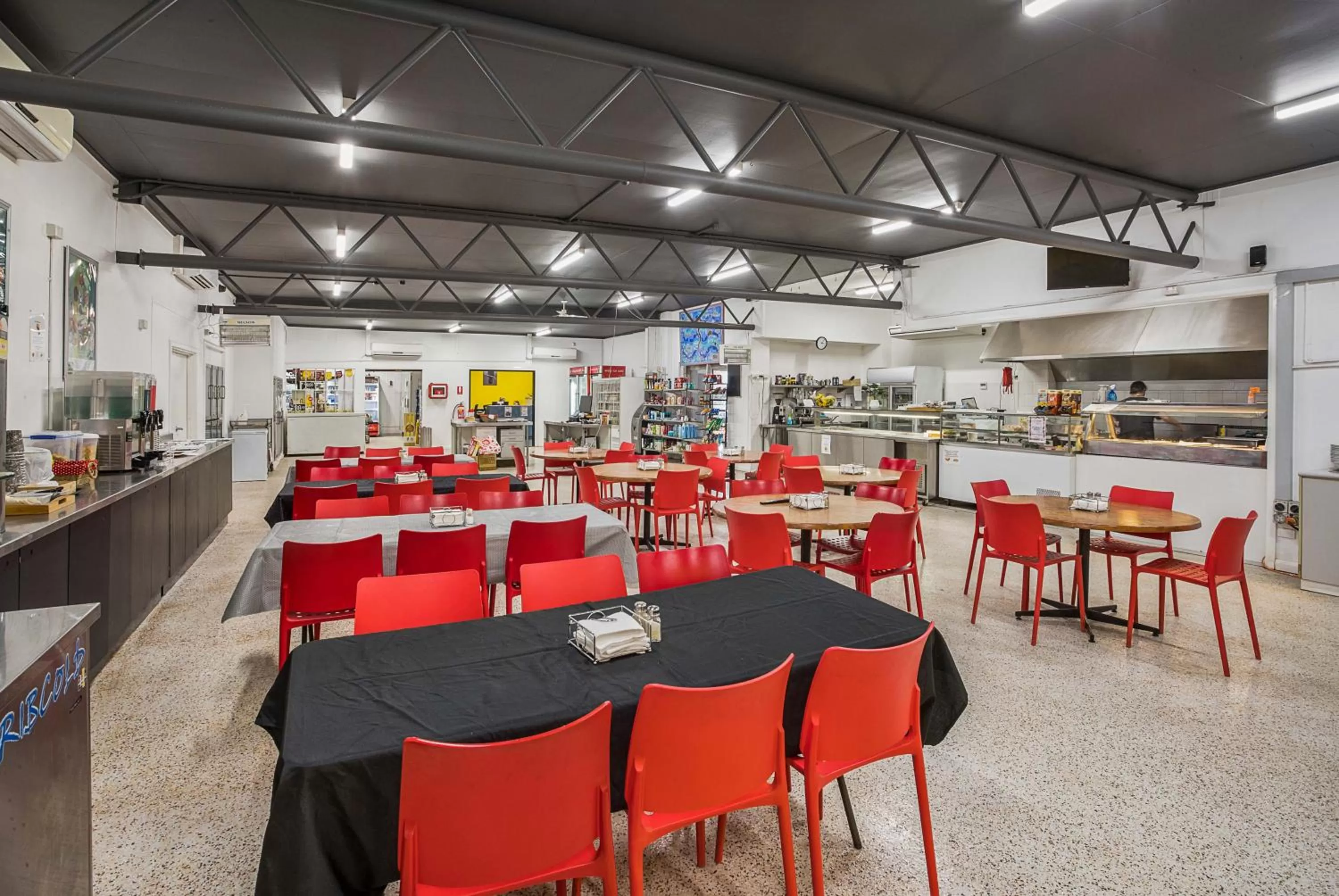 Restaurant/places to eat in AAOK Karratha Caravan Park