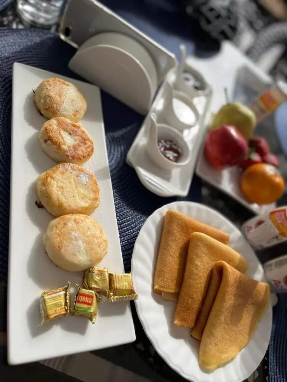 Breakfast in The Shahar