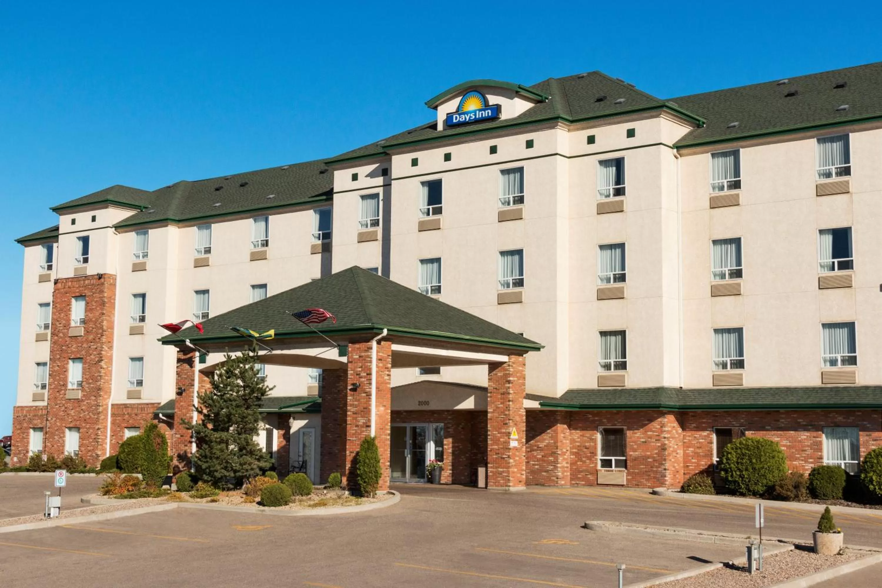 Property building in Days Inn by Wyndham Saskatoon