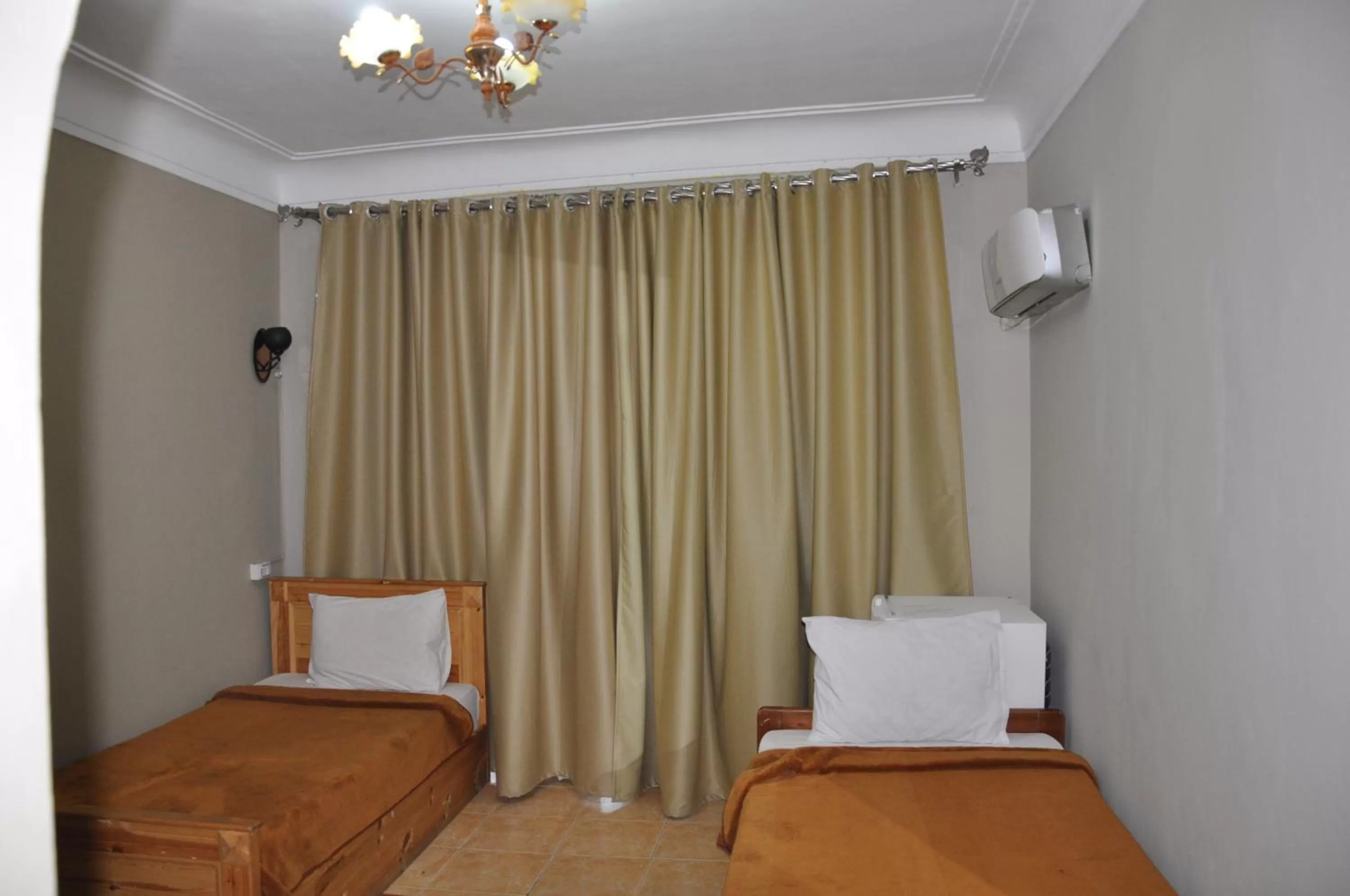 Bed in Dahab Plaza Hotel