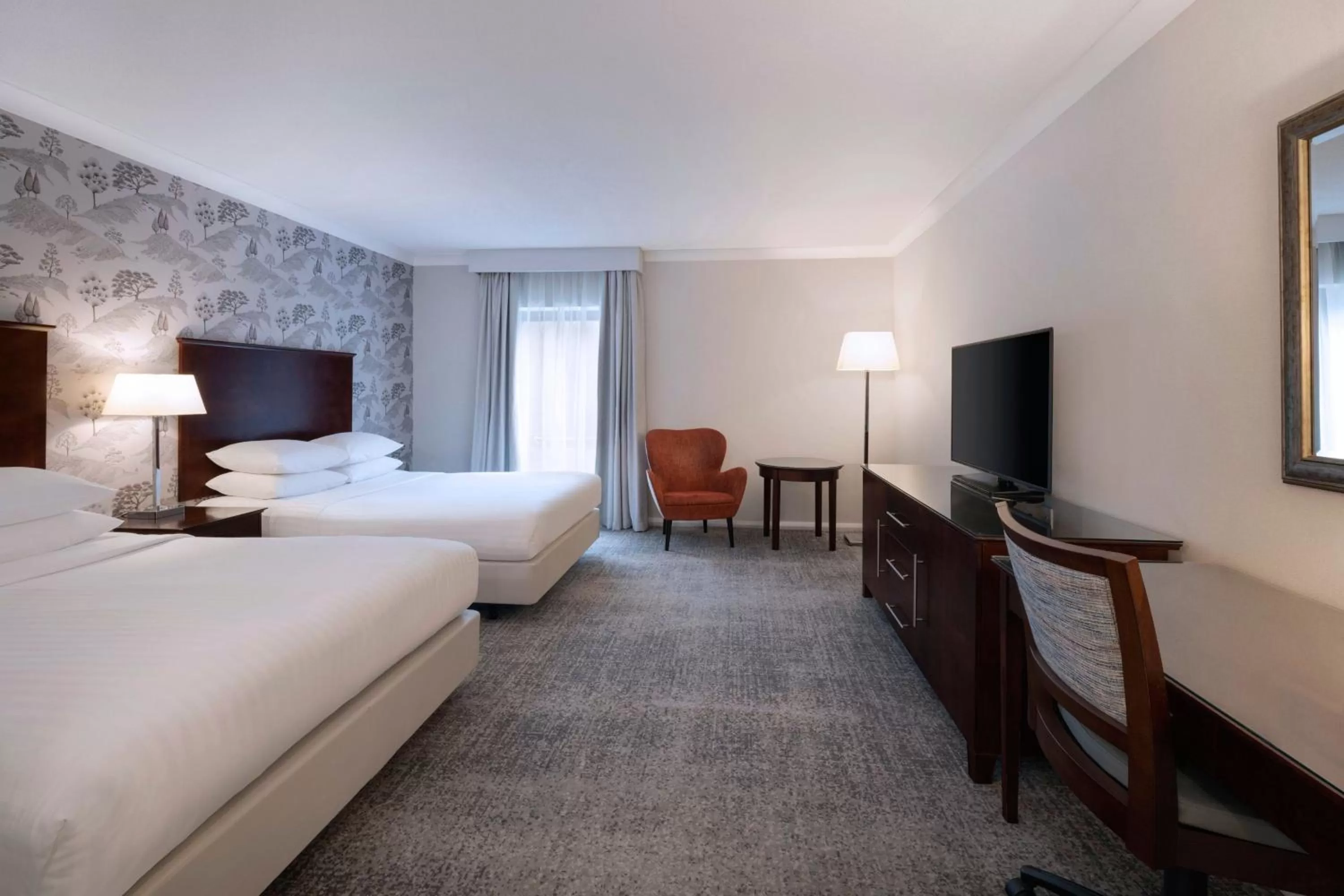 Photo of the whole room, Bed in Delta Hotels by Marriott York