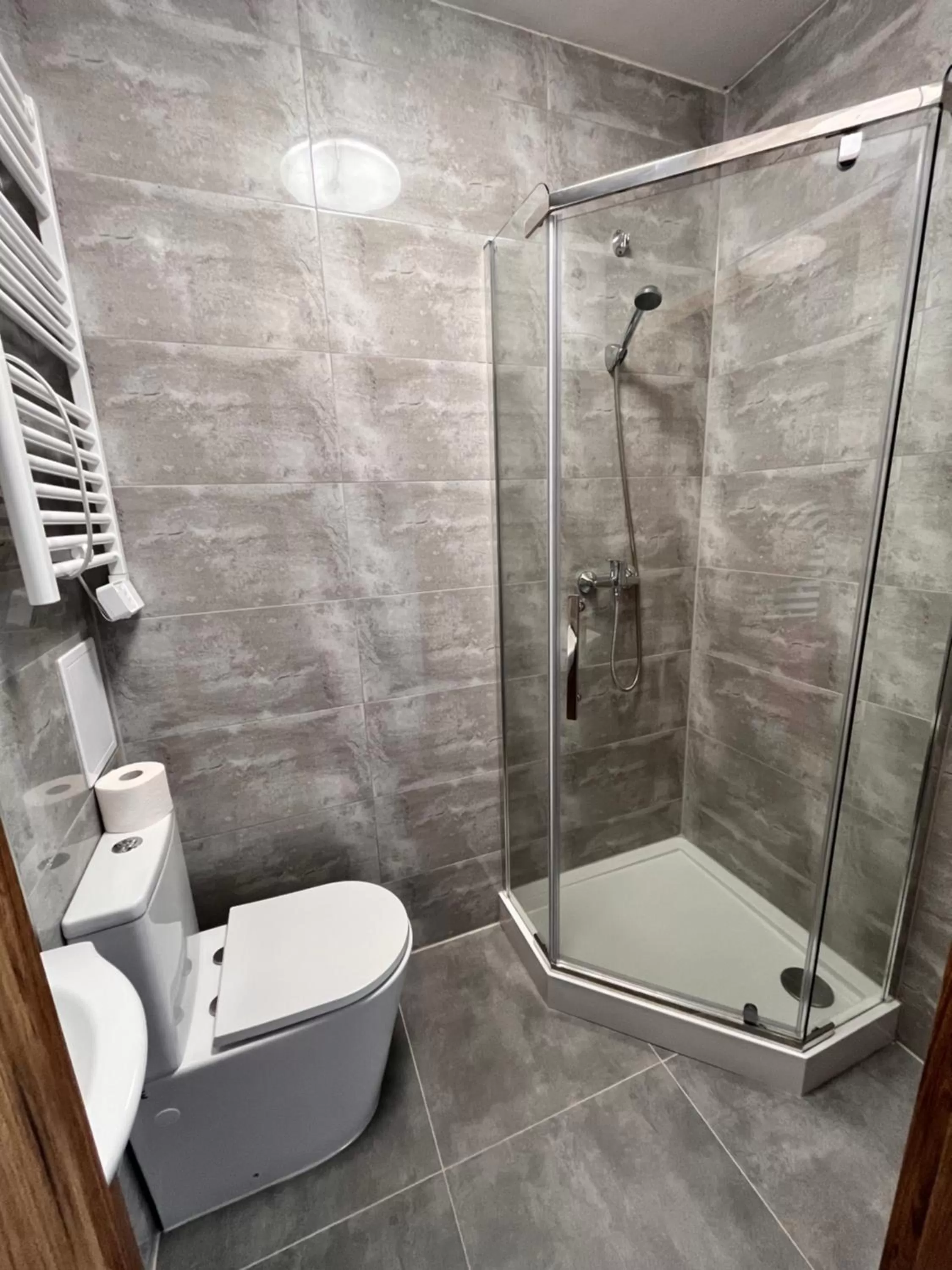 3 Budget Stay Apartments