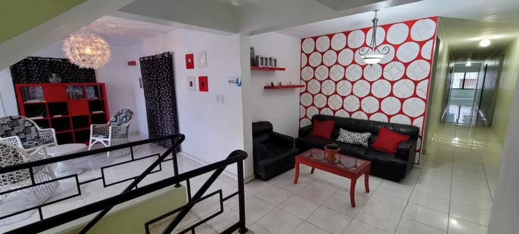 Communal lounge/ TV room in Torres Apart Studio