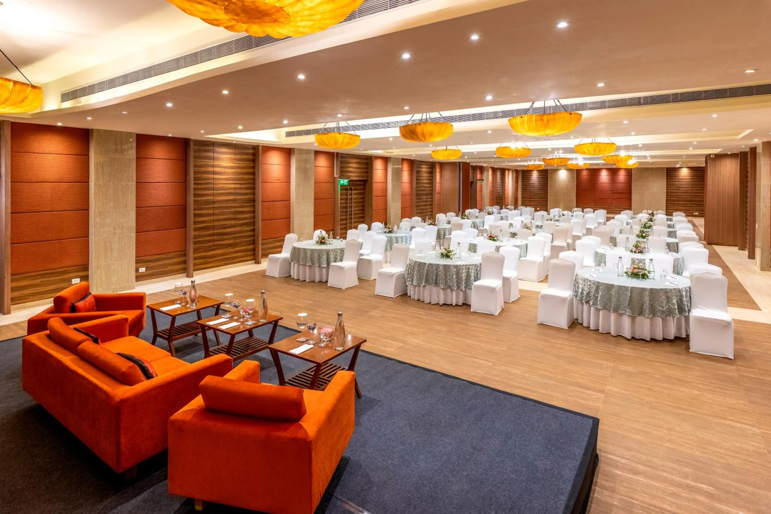 Banquet/Function facilities in Sterling Puri