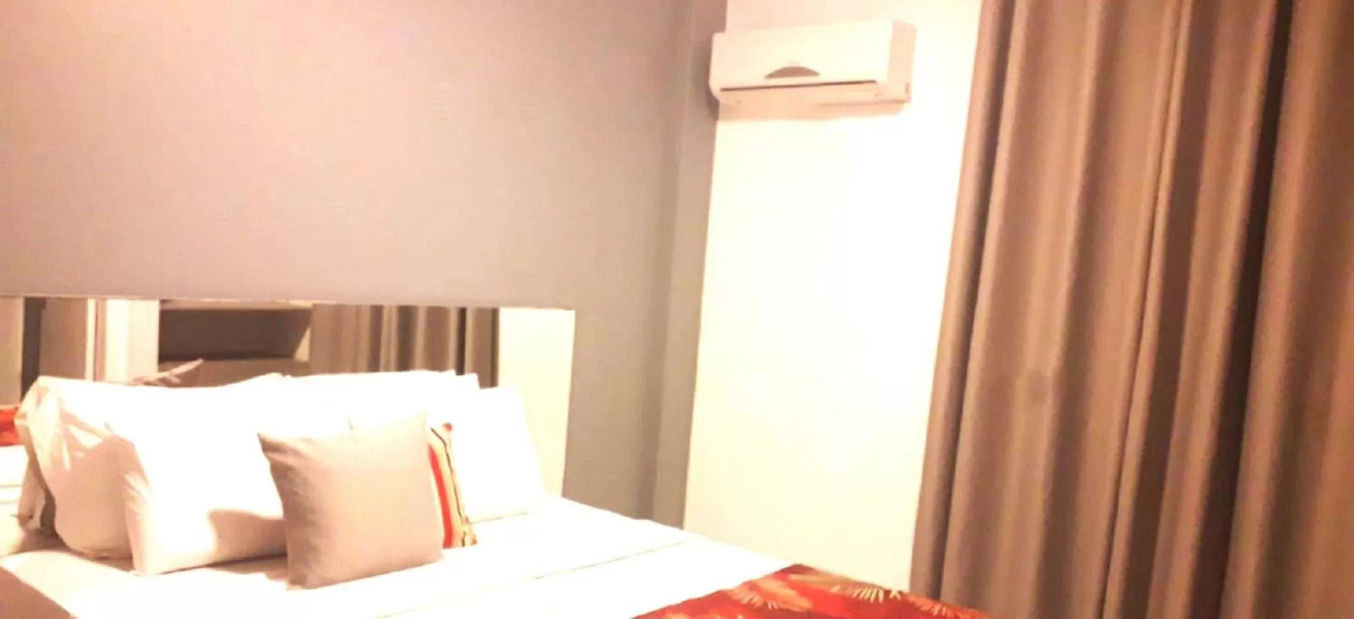 air conditioner, Bed in Costa Maris Beach Hotel Frente Mar