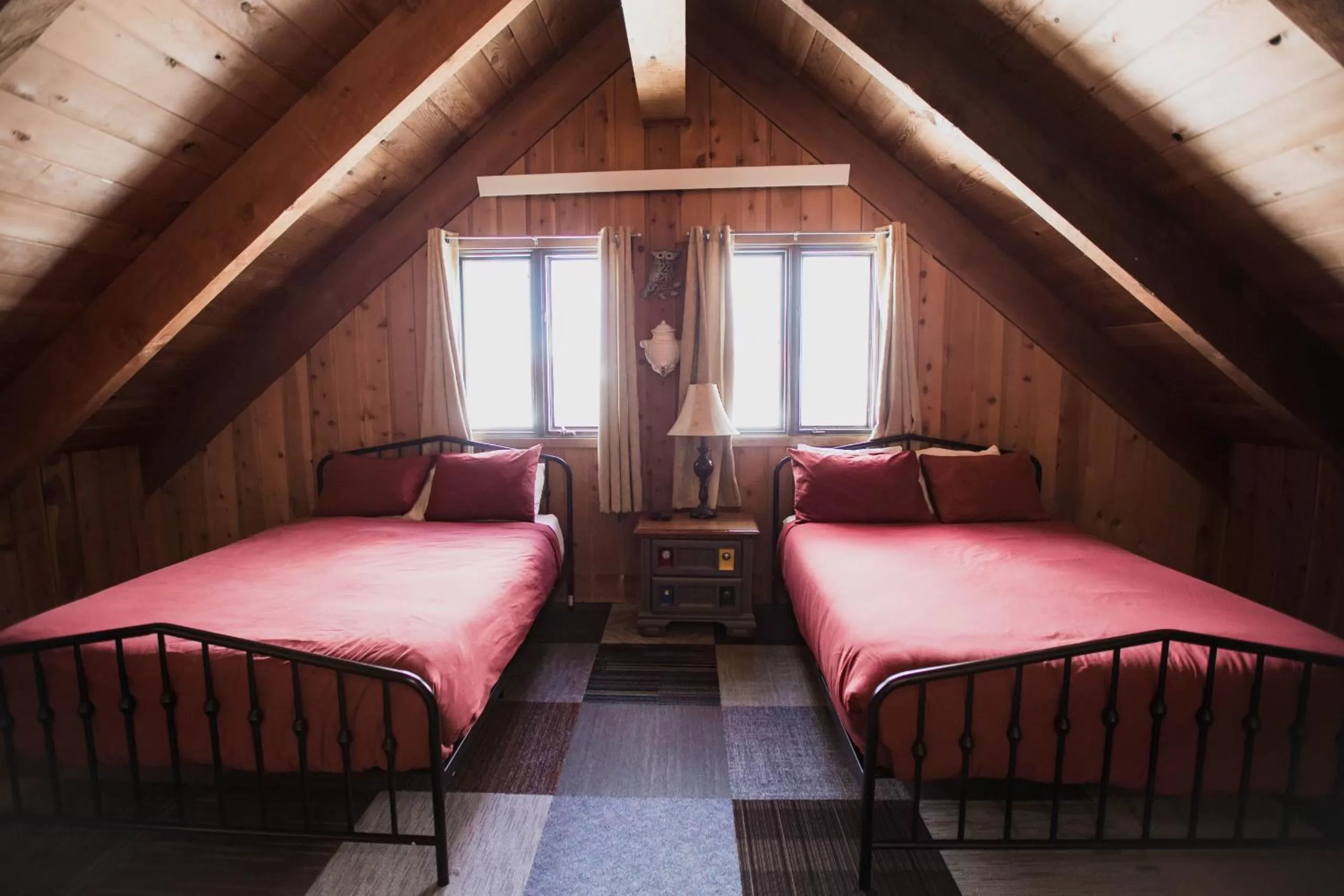 Bed in The Viking Lodge - Downtown Winter Park Colorado