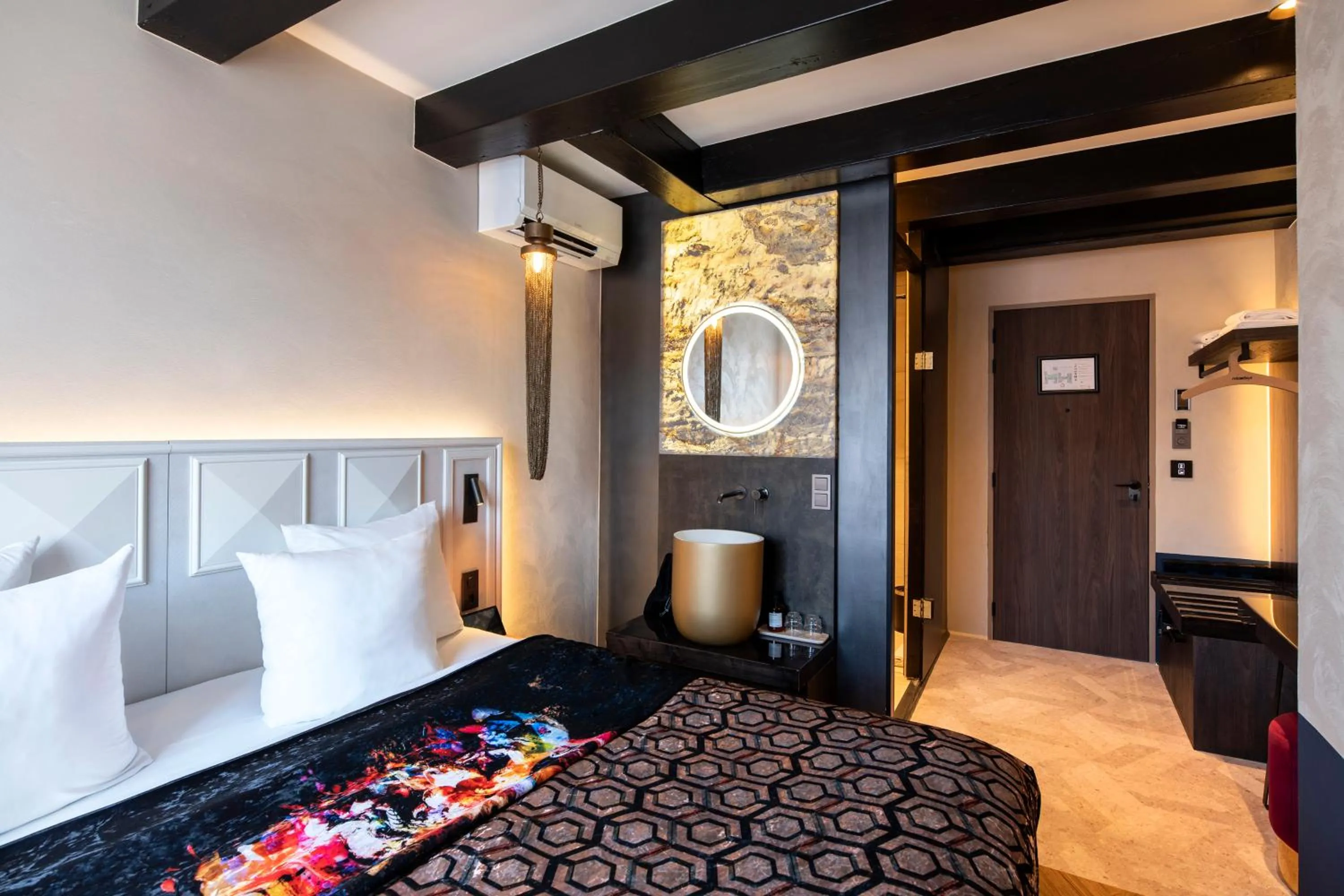 Bedroom, Bed in Rokin Hotel