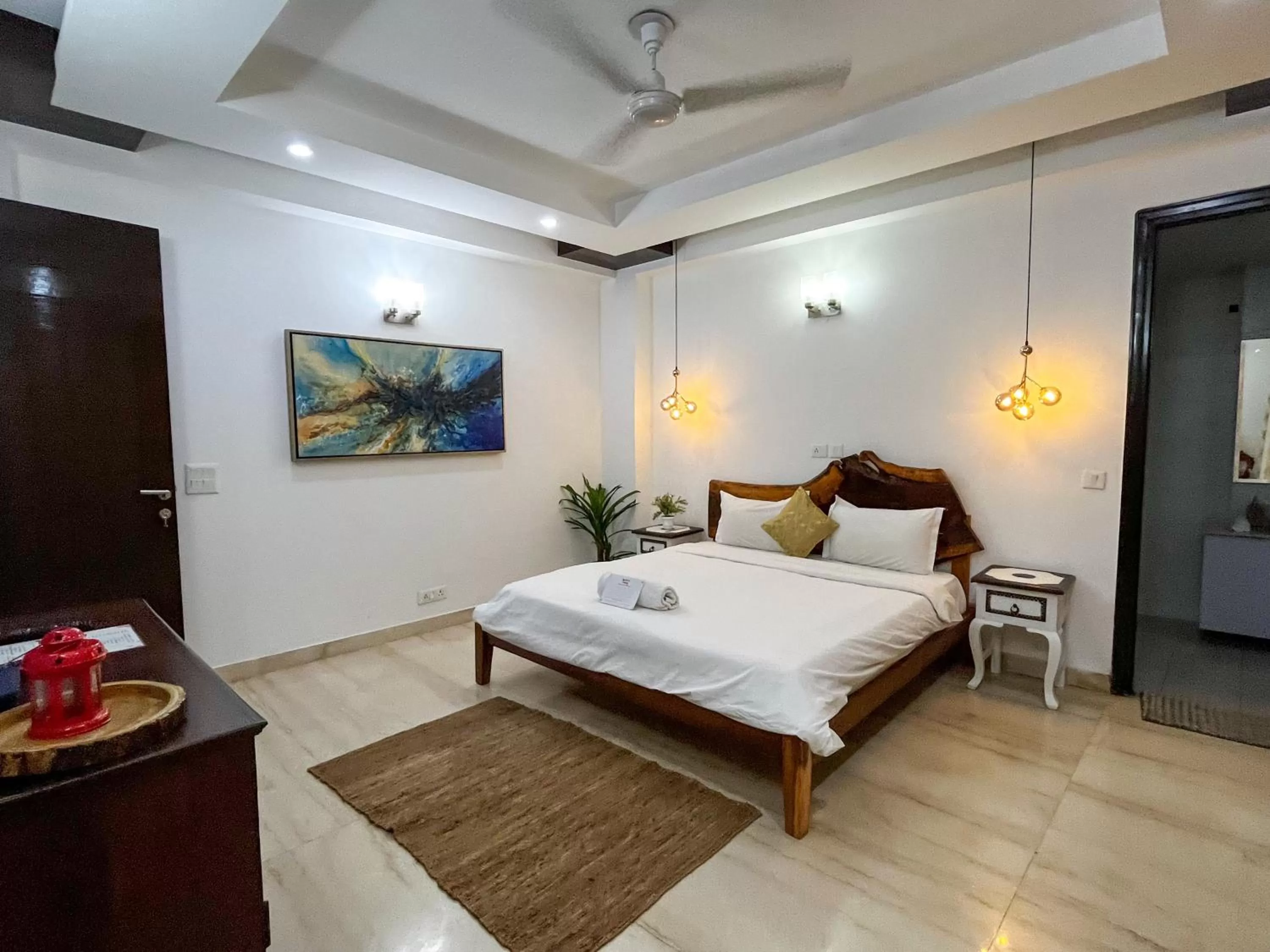 Bed in Avatar Living @Safdarjung Enclave
