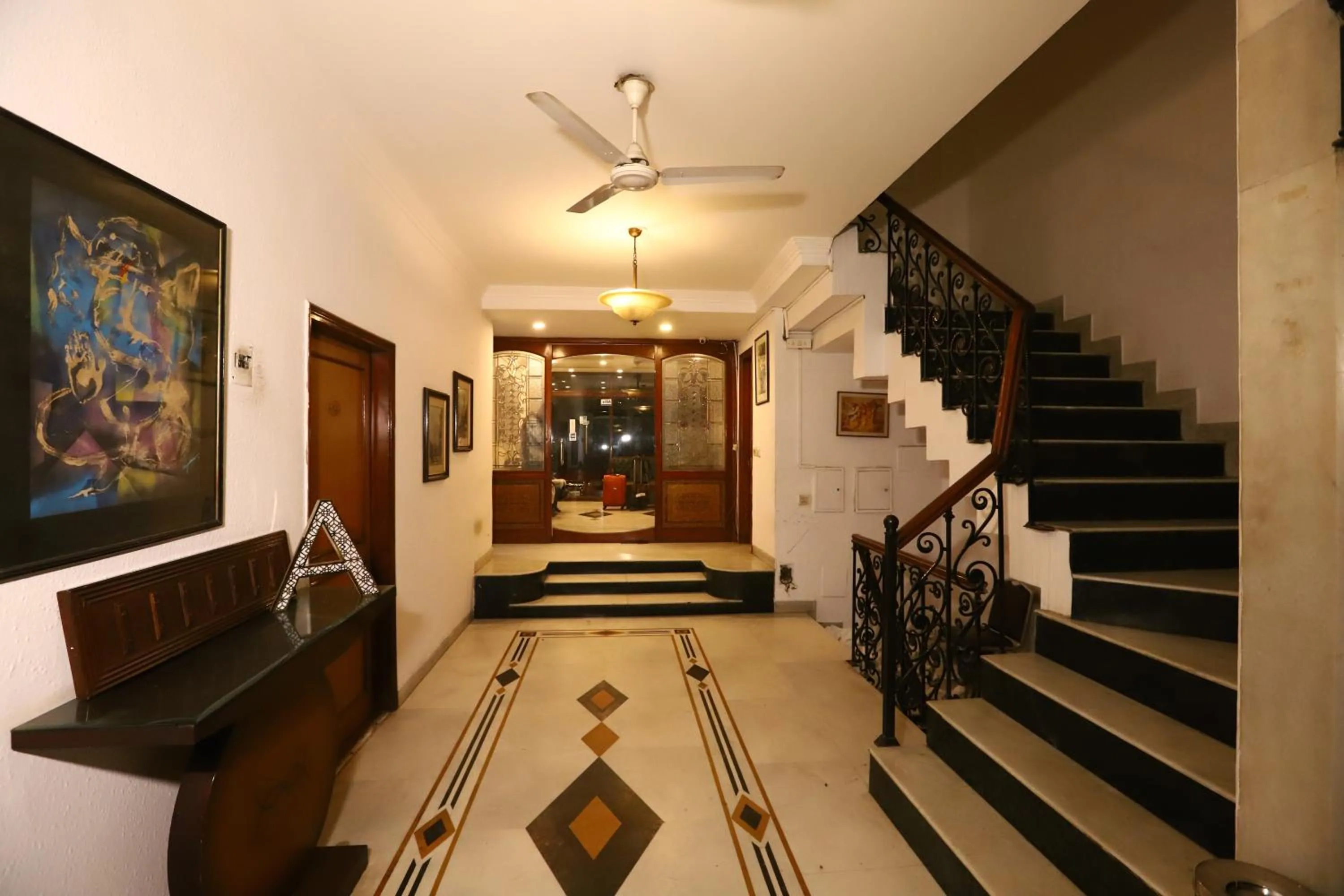 Lobby or reception in Hotel Ambica Palace AIIMS New Delhi - Couple Friendly Local ID Accepted