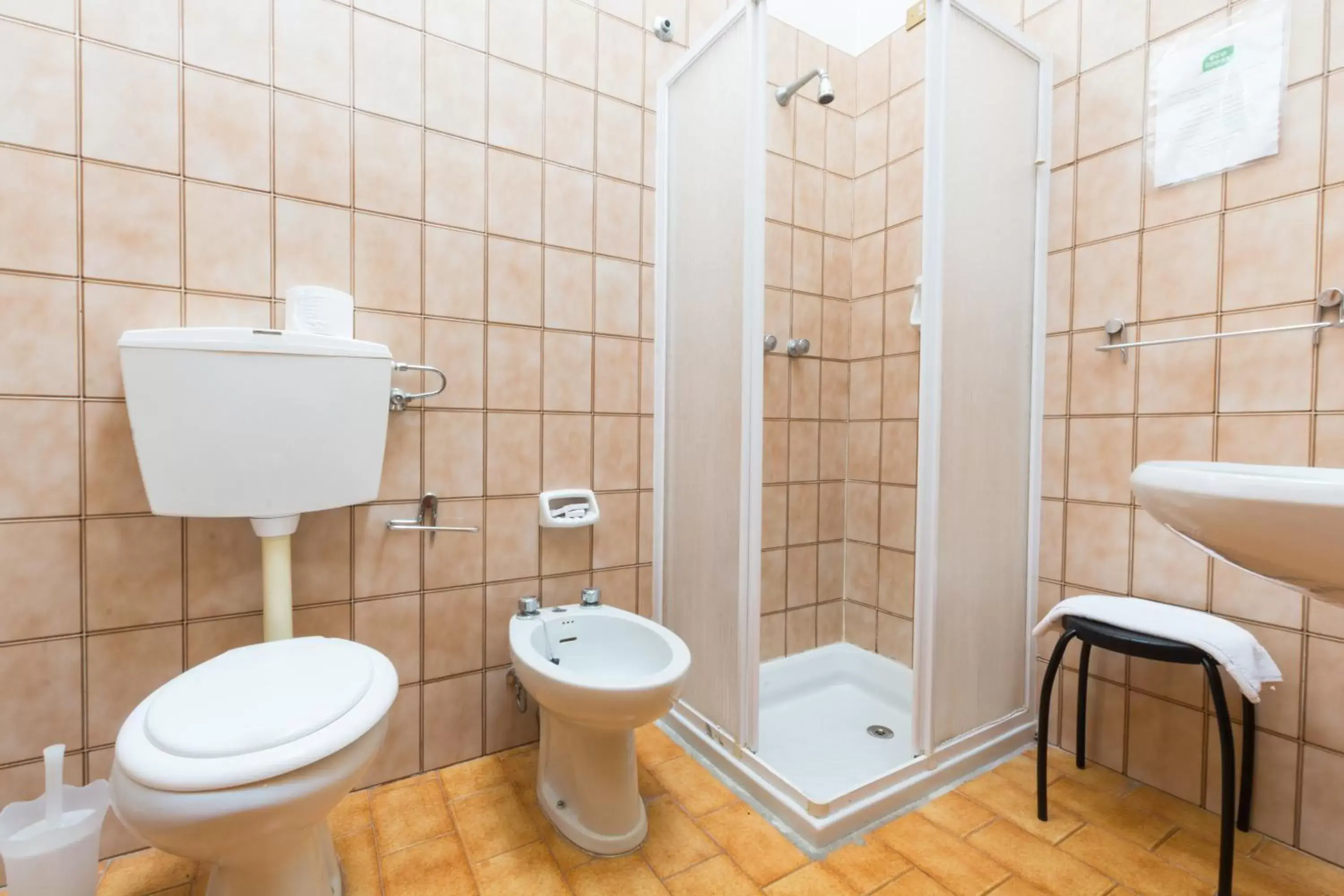 Triple Room with Private Bathroom in Albergo Dalla Mena Triple Room with Private Bathroom in Albergo Dalla Mena