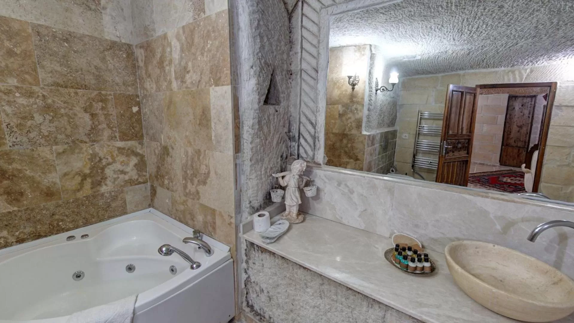 Bathroom in Roc Of Cappadocia