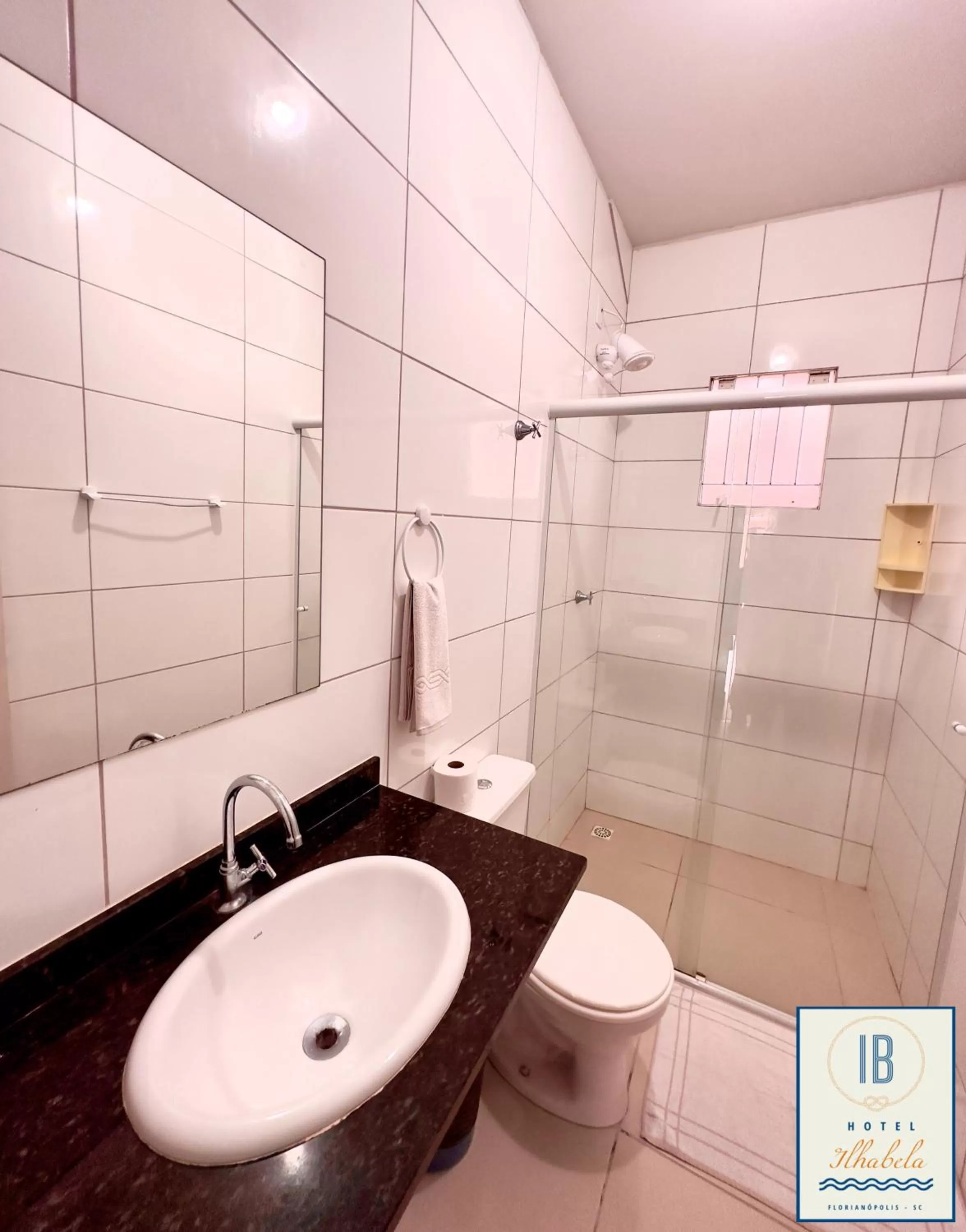 Shower in Hotel Residencial Ilhabela