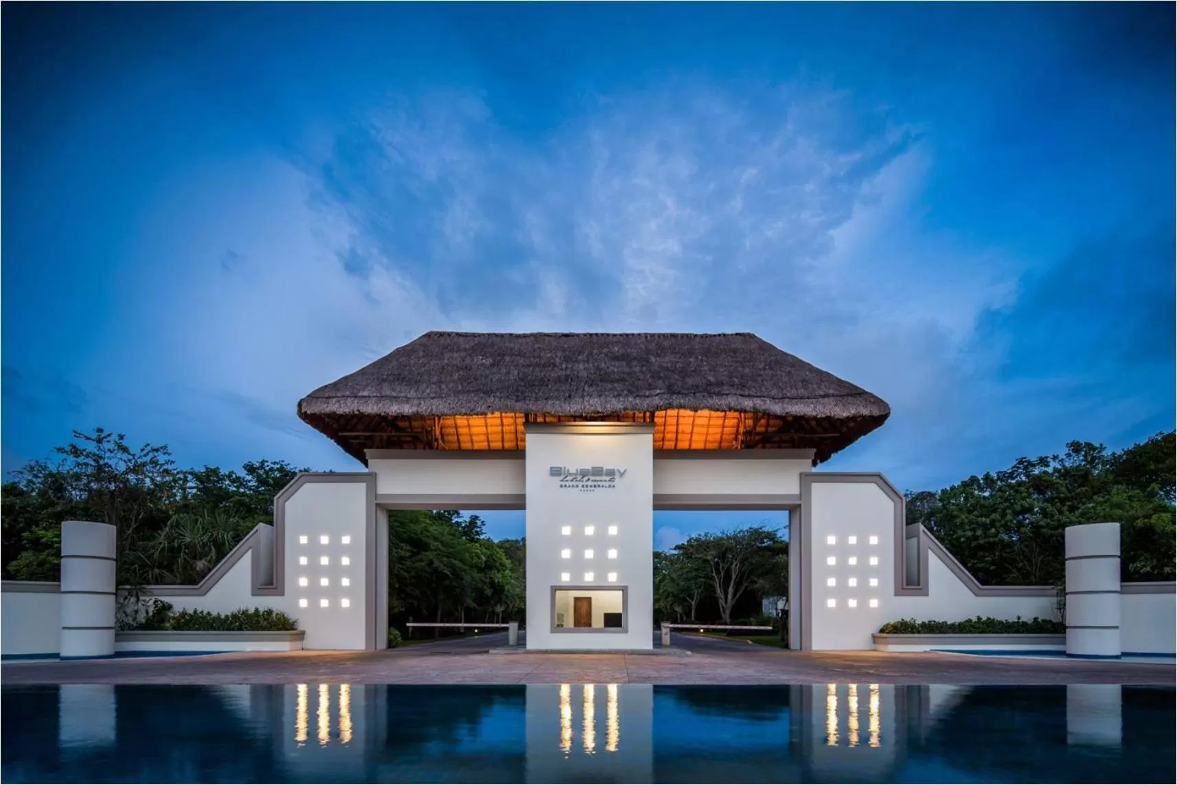 Facade/entrance in BlueBay Grand Esmeralda-All Inclusive